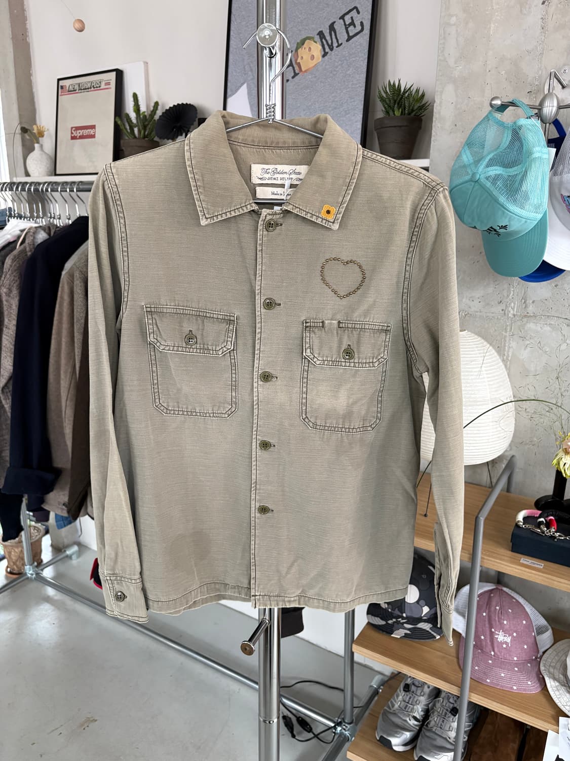 Remi relief 레미 릴리프 밀리터리 하트 셔츠 상품이미지1