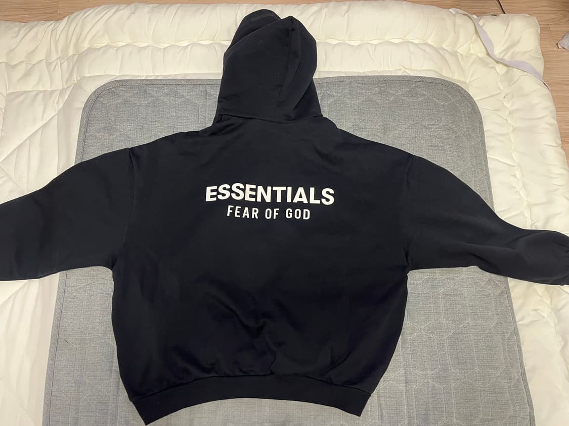에센셜 Fear Of God 후드티 블랙 24FW 상품이미지5
