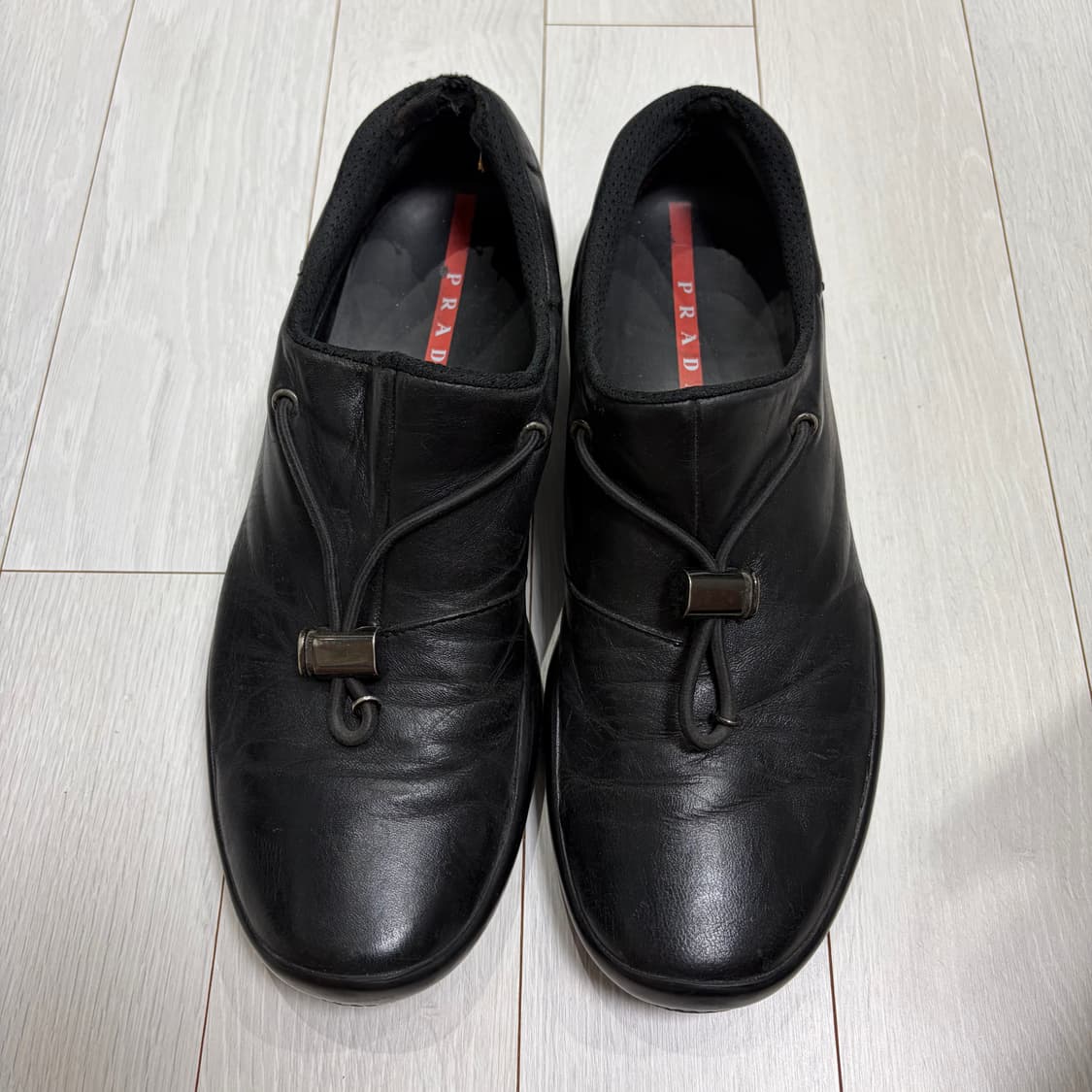 프라다스포츠 스트링 슈즈 상품이미지1