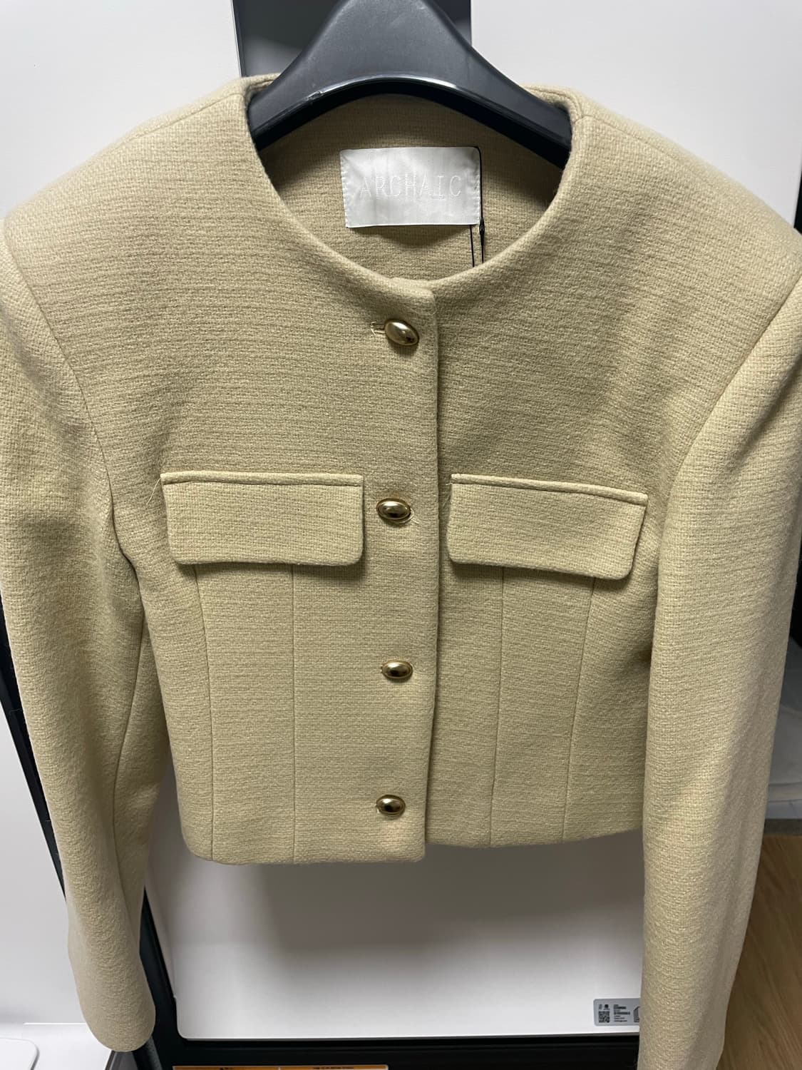 아르카익 round pad crop jacket_yellow beige 상품이미지4
