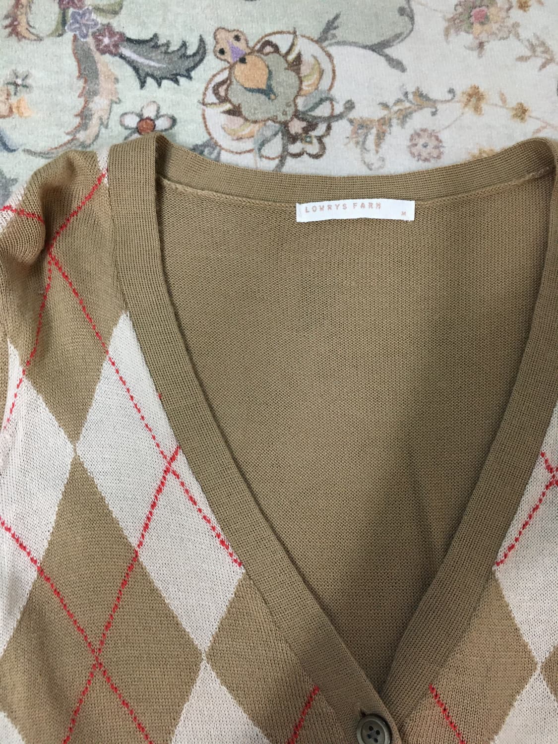 로리즈팜 베이지 아가일 가디건 상품이미지4