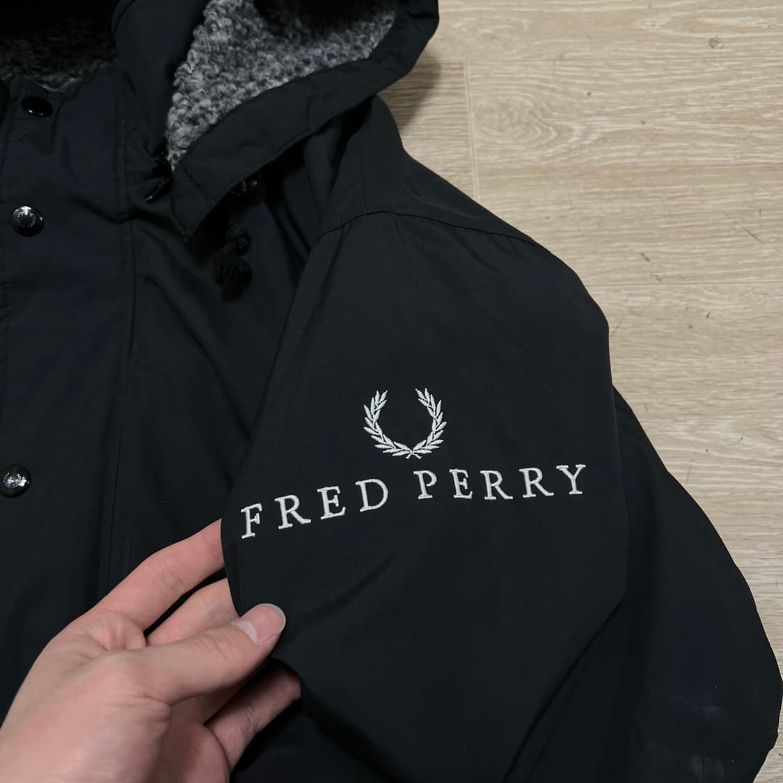 프레드페리 이너플리스 안감 후드 롱 바람막이 파카 [블랙] M/95 상품이미지5