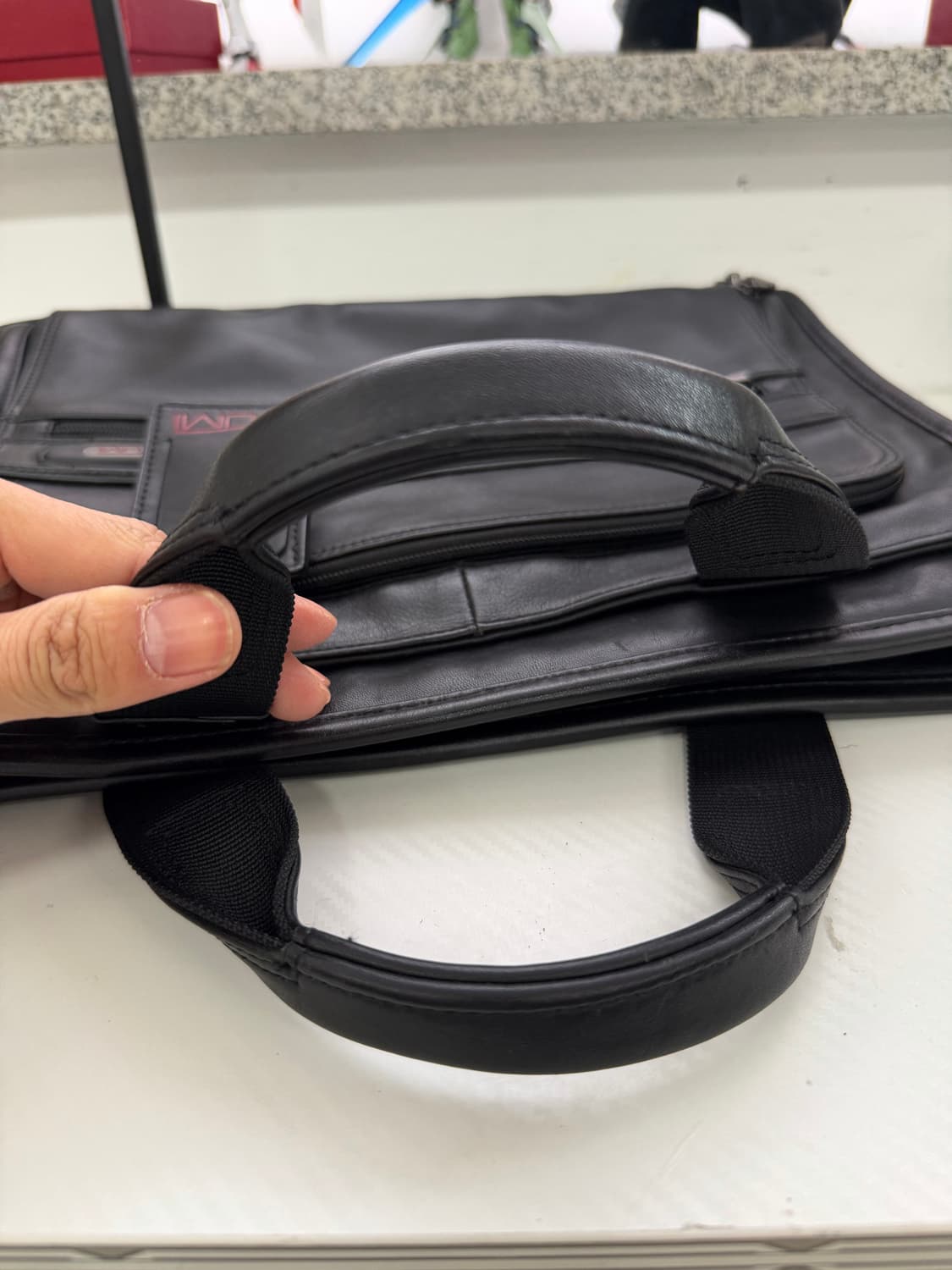 정품) TUMI 투미 블랙 가죽 서류 가방  상품이미지7