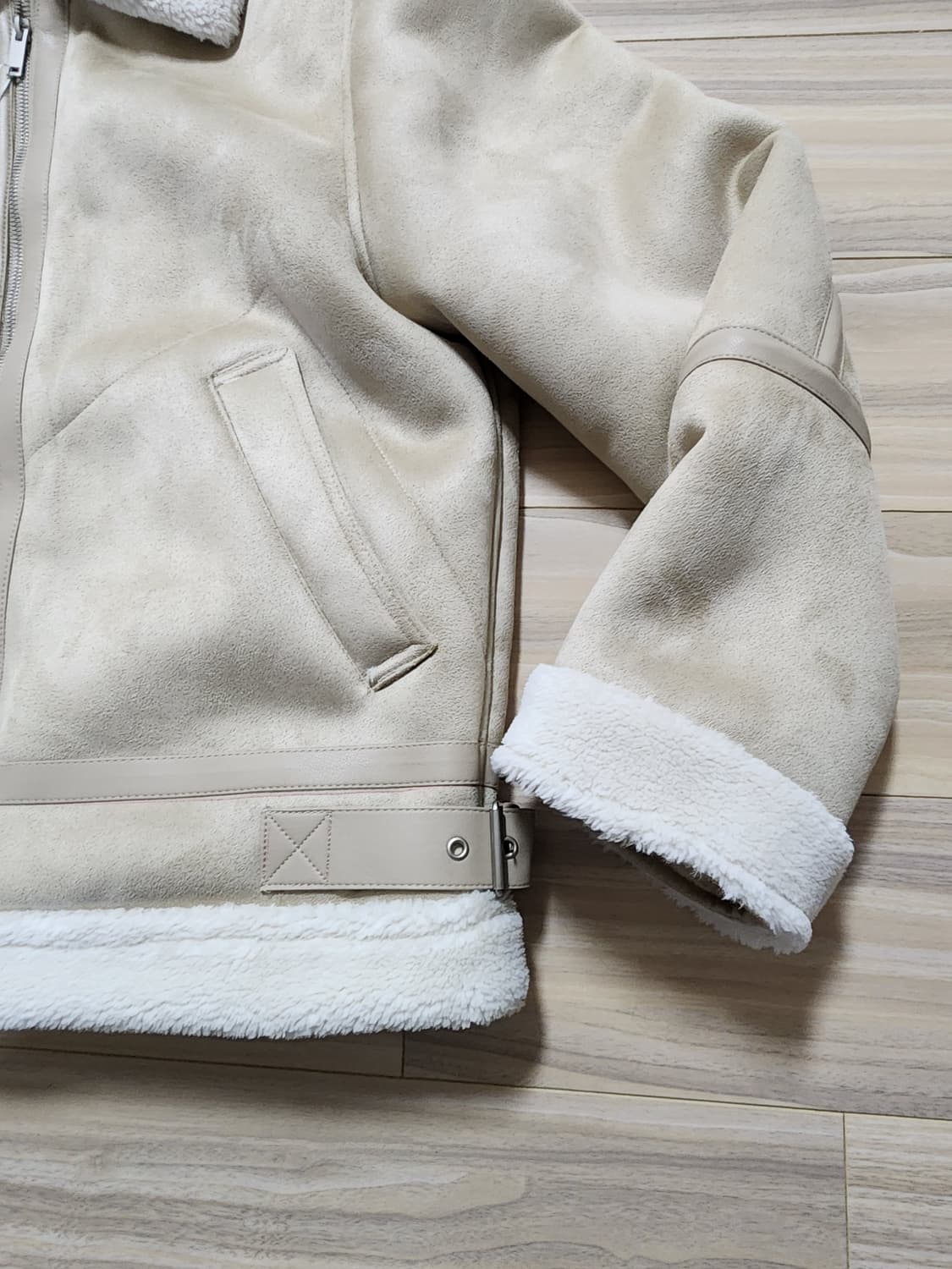 스파오무스탕자켓점퍼L사이즈베이지 상품이미지3