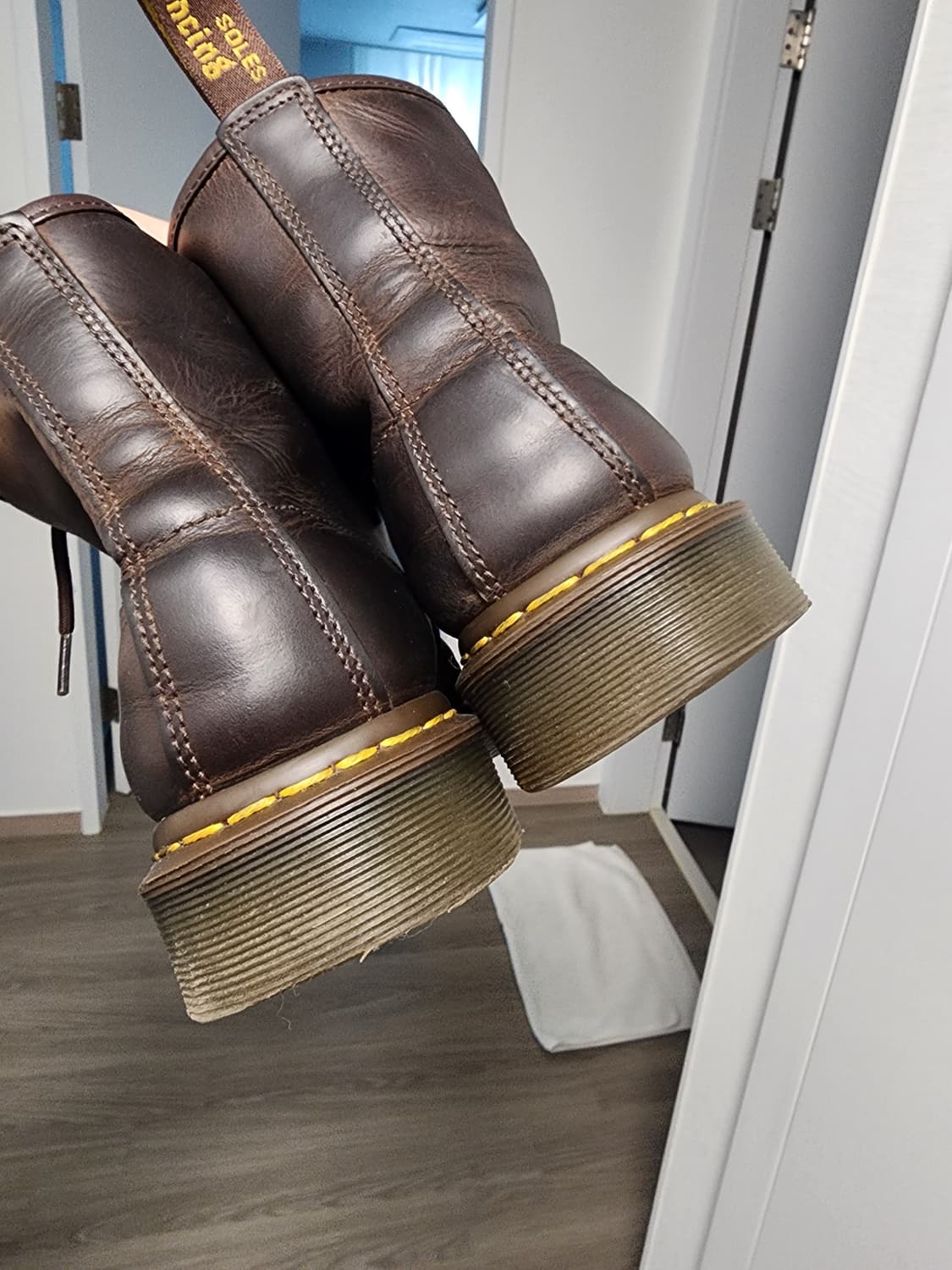 닥터마틴 브라운 부츠 280 상품이미지5