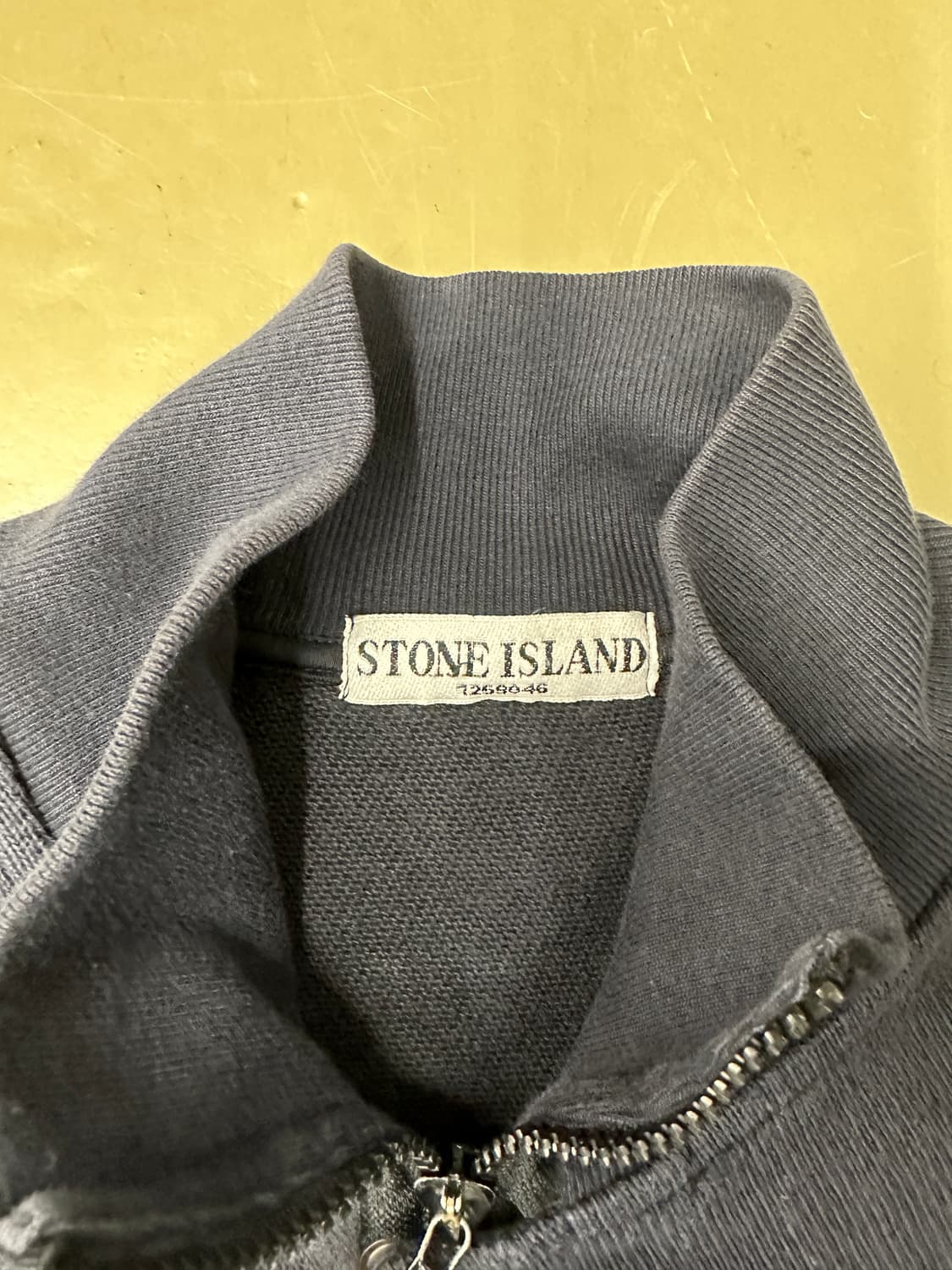 스톤 아일랜드 네이비 집업 상품이미지4