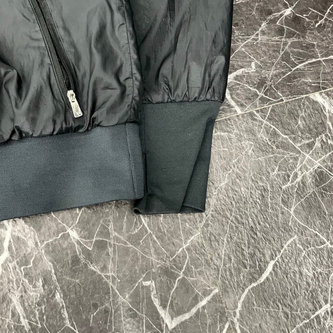 나이키 스우시 패디드 윈드러너 후드 바람막이 자켓 상품이미지4