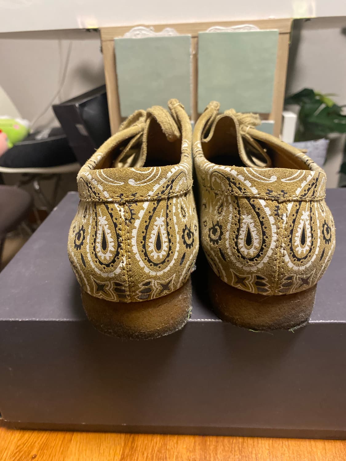 슈프림 x클락스 왈라비  상품이미지3