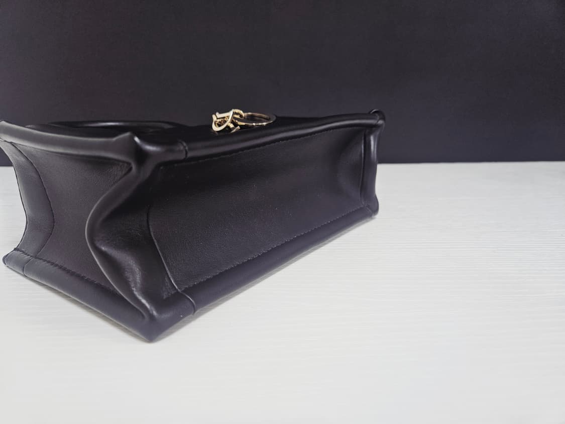 디올 스트랩 북도트 미니백 블랙(영수증포함 풀구성 새상품급) 상품이미지5