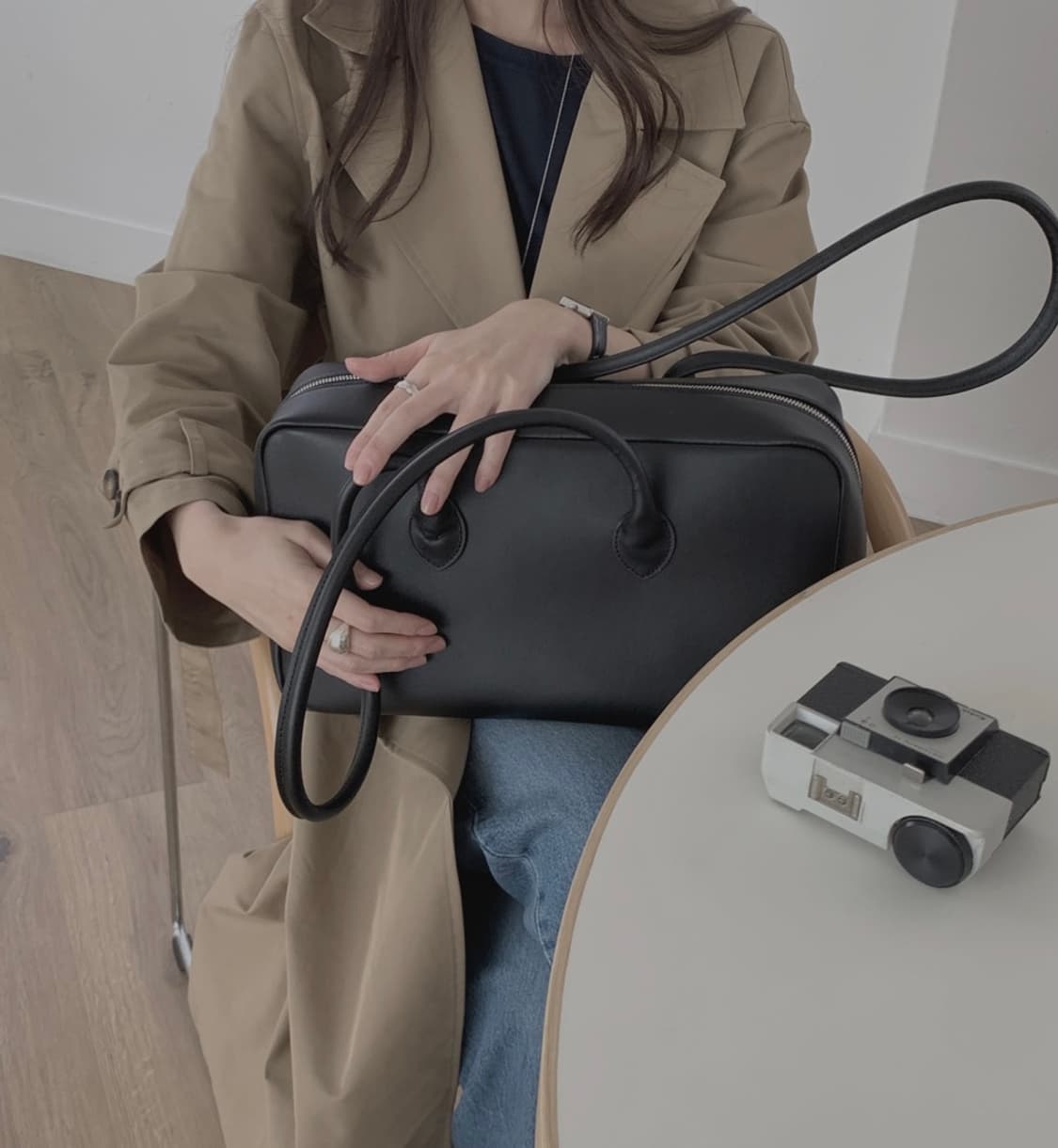 루스프로덕트 바게트백 상품이미지4