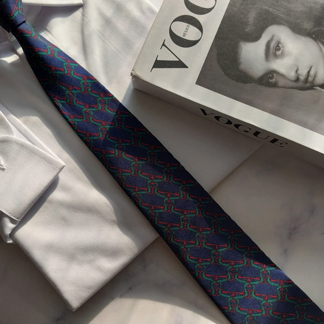 헨리유 아 라 팡세 실크 패턴 넥타이 8.5cm A+~A등급 K1750
 상품이미지7