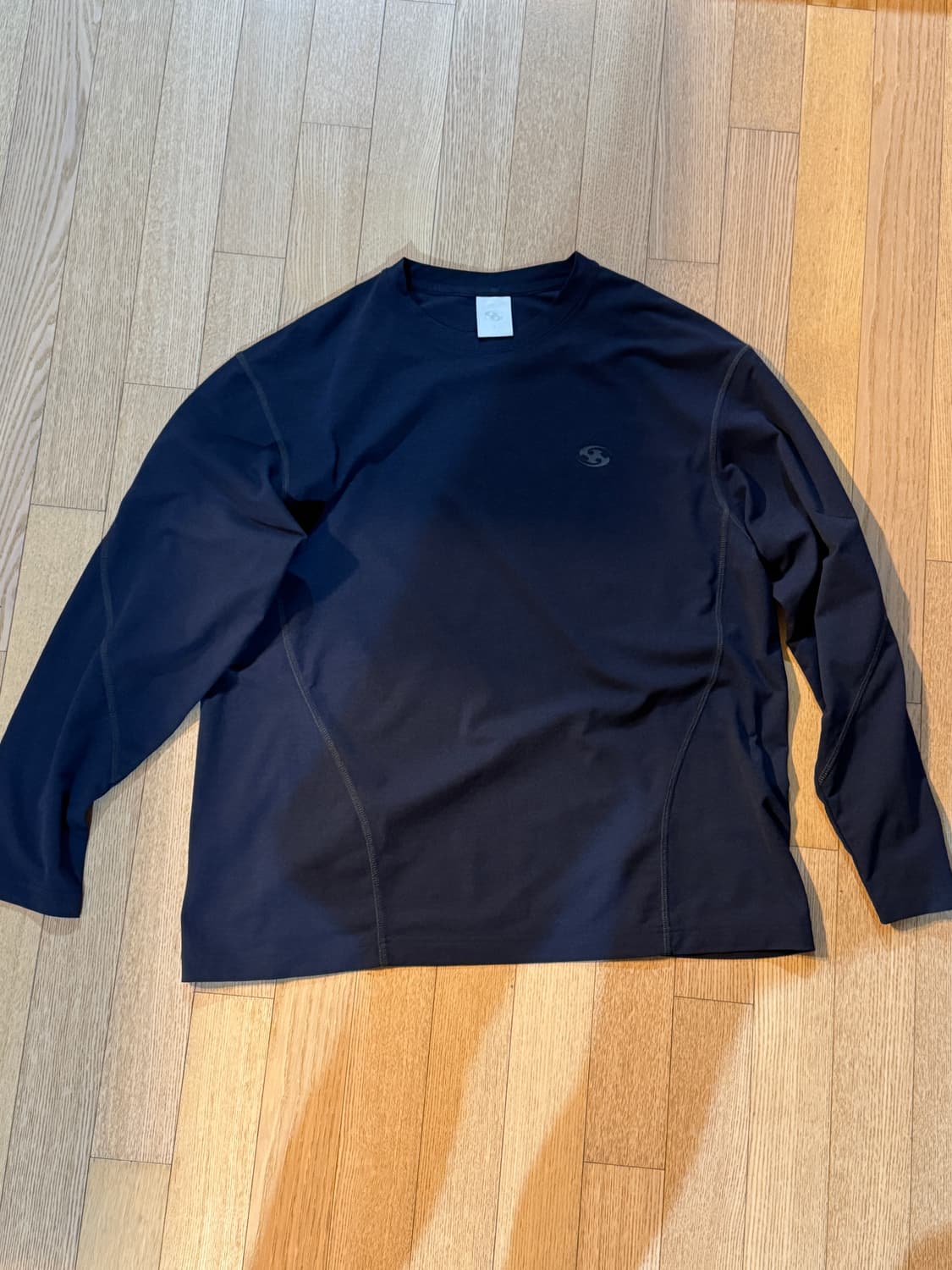 (2) 23FW 산산기어 스티치 롱슬리브 상품이미지6