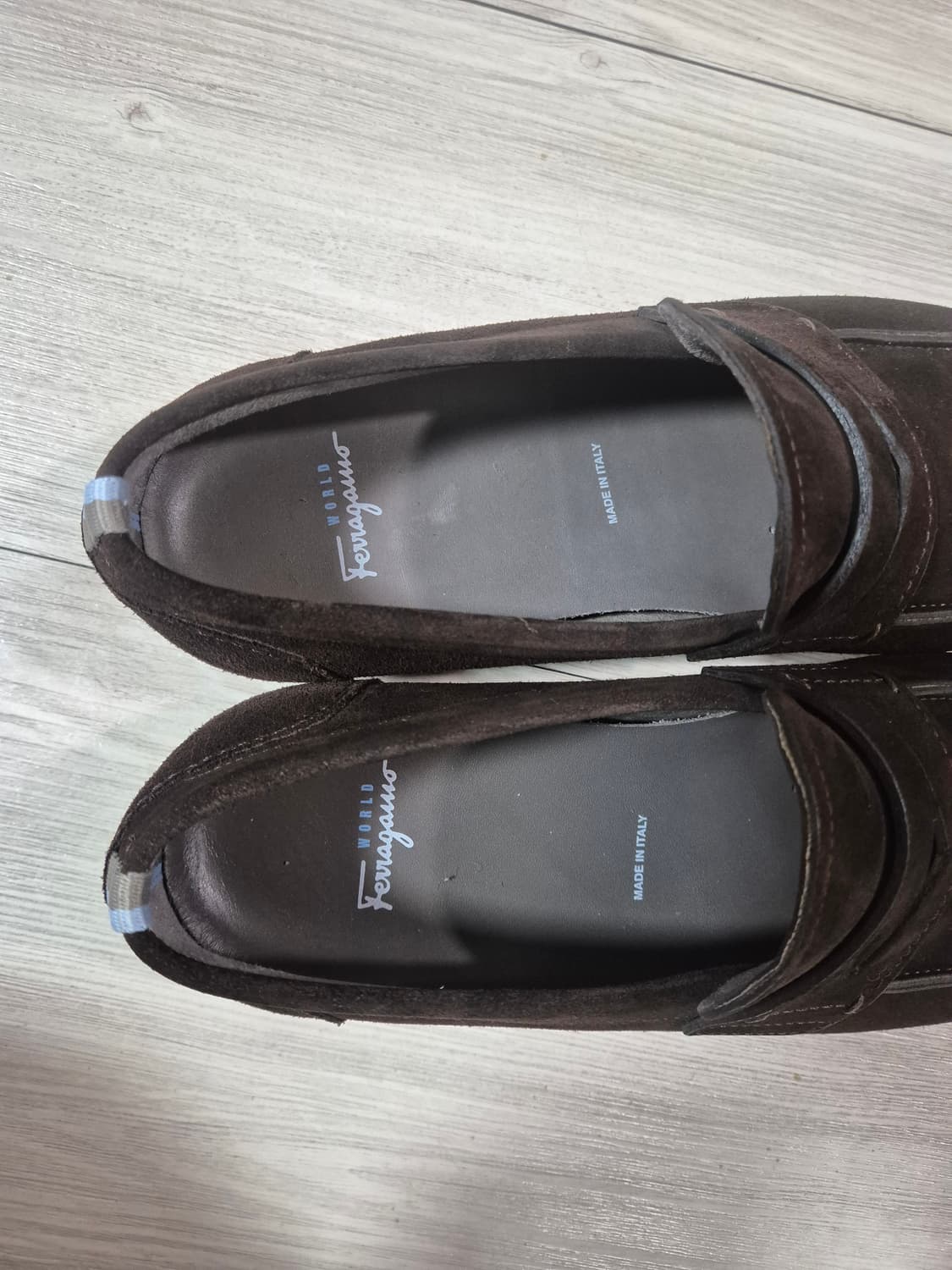 페라가모 월드 브라운 스웨이드 로퍼 8.5 265 상품이미지5