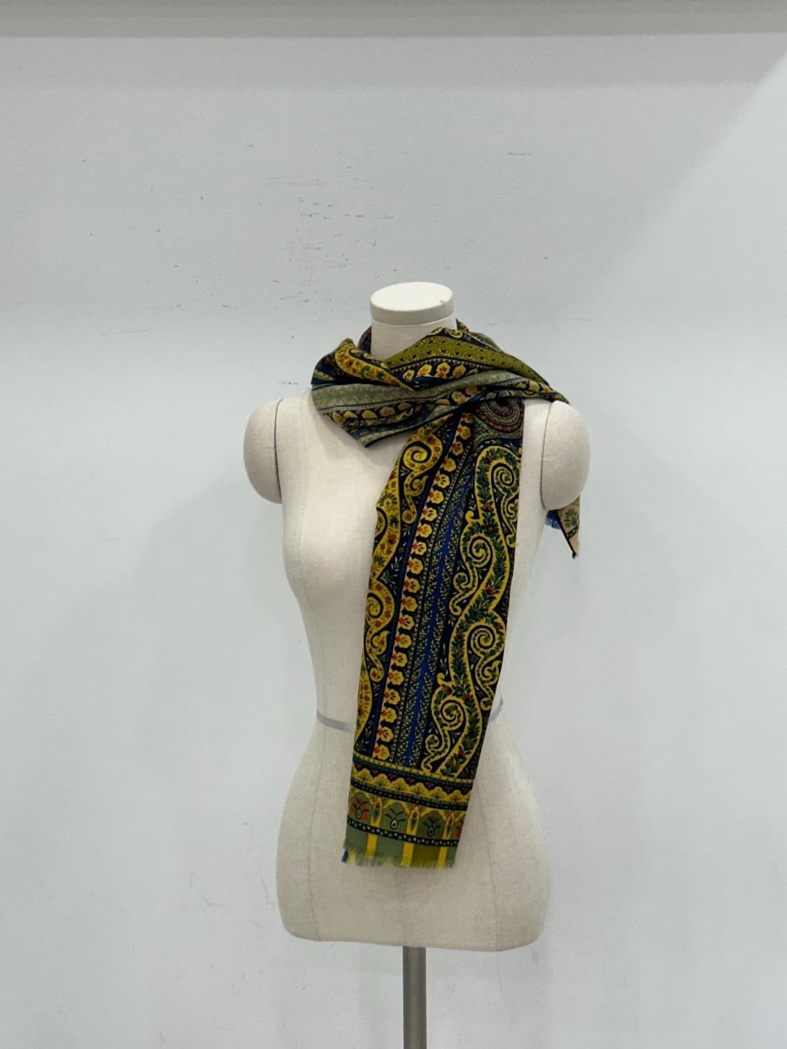 에트로 울 실크 머플러 상품이미지4