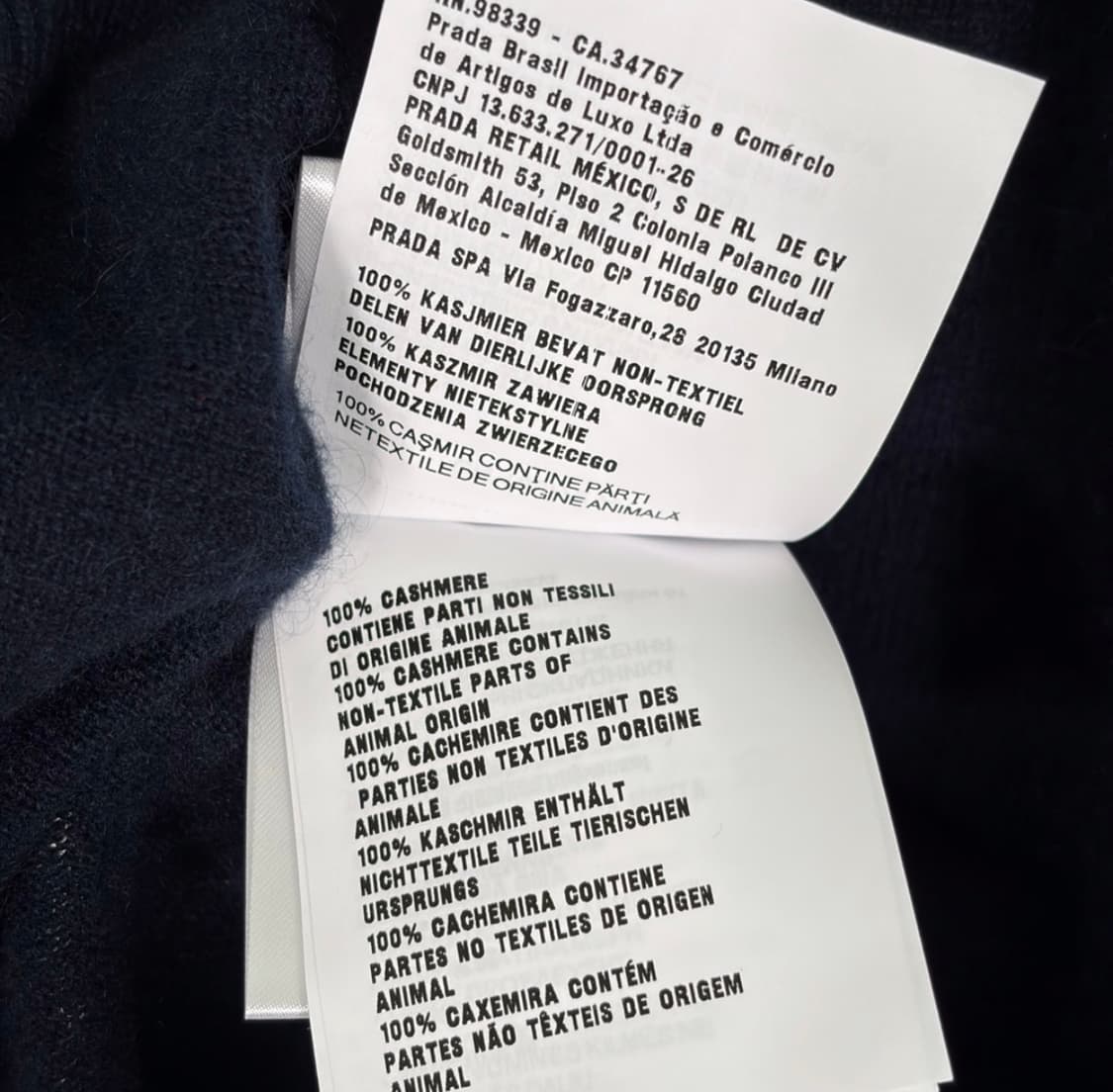 [36] 미우미우 여성 캐시미어 로고 폴로 카라 니트 반팔 티셔츠 네이비 상품이미지9