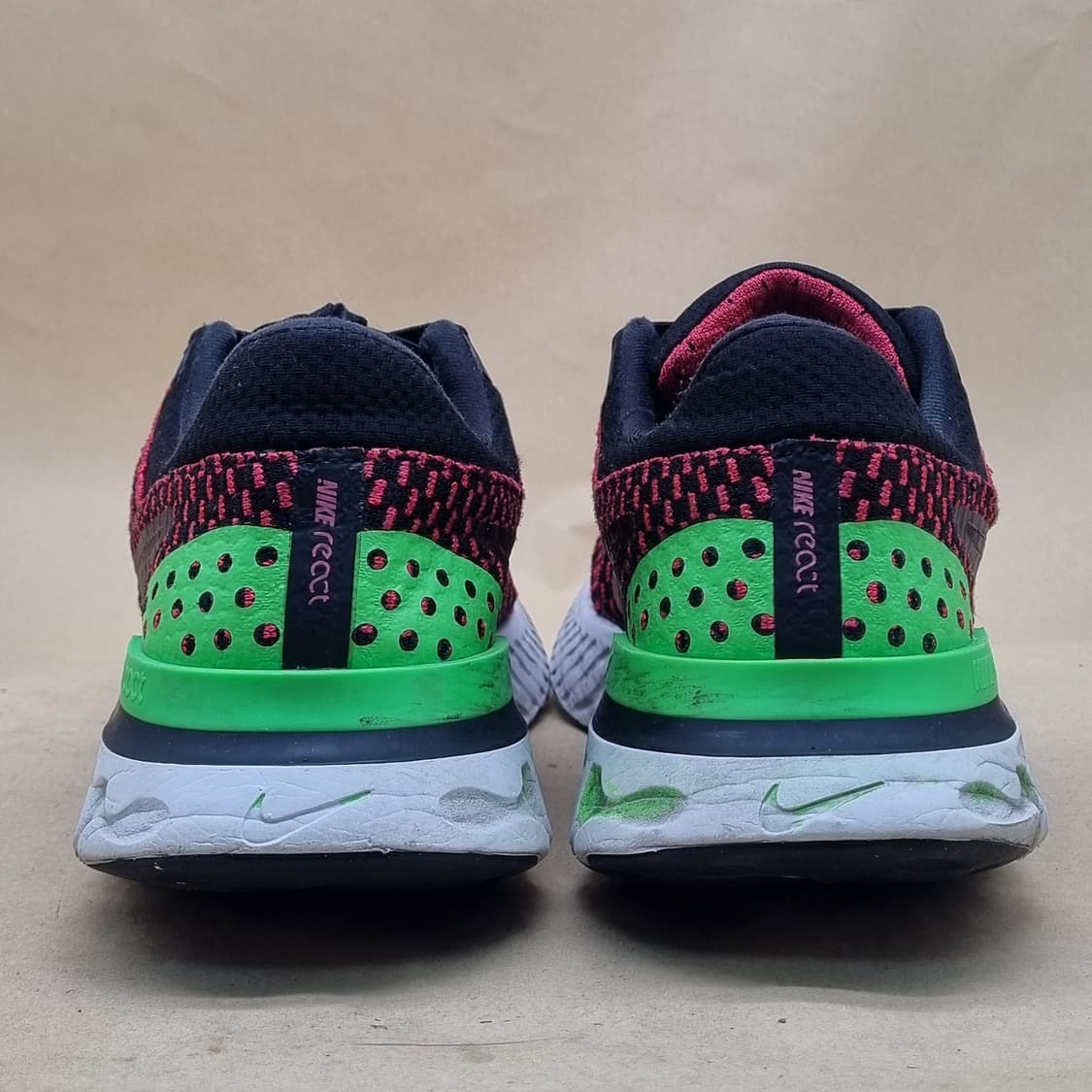 나이키 리액트 인피니티런 런닝화 280 상품이미지4