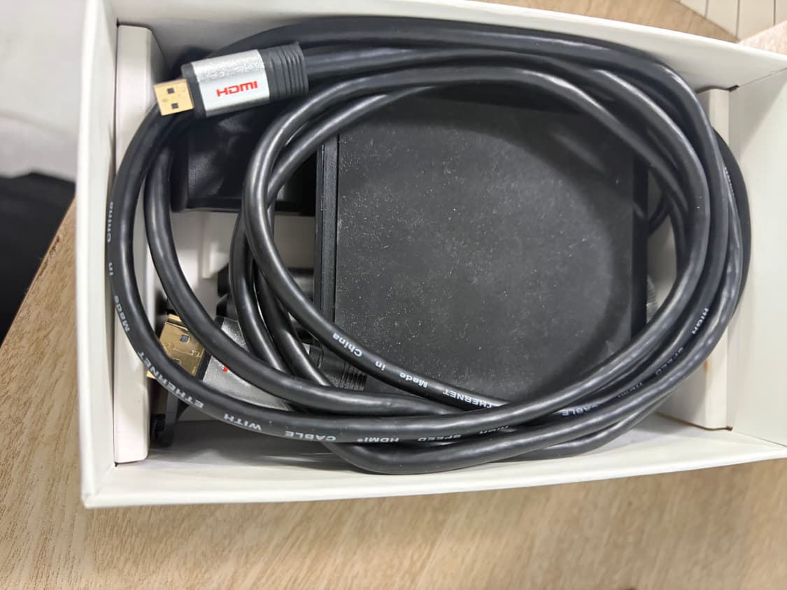 U+ 포켓빔 프로젝터 본체 풀박스 상품이미지3