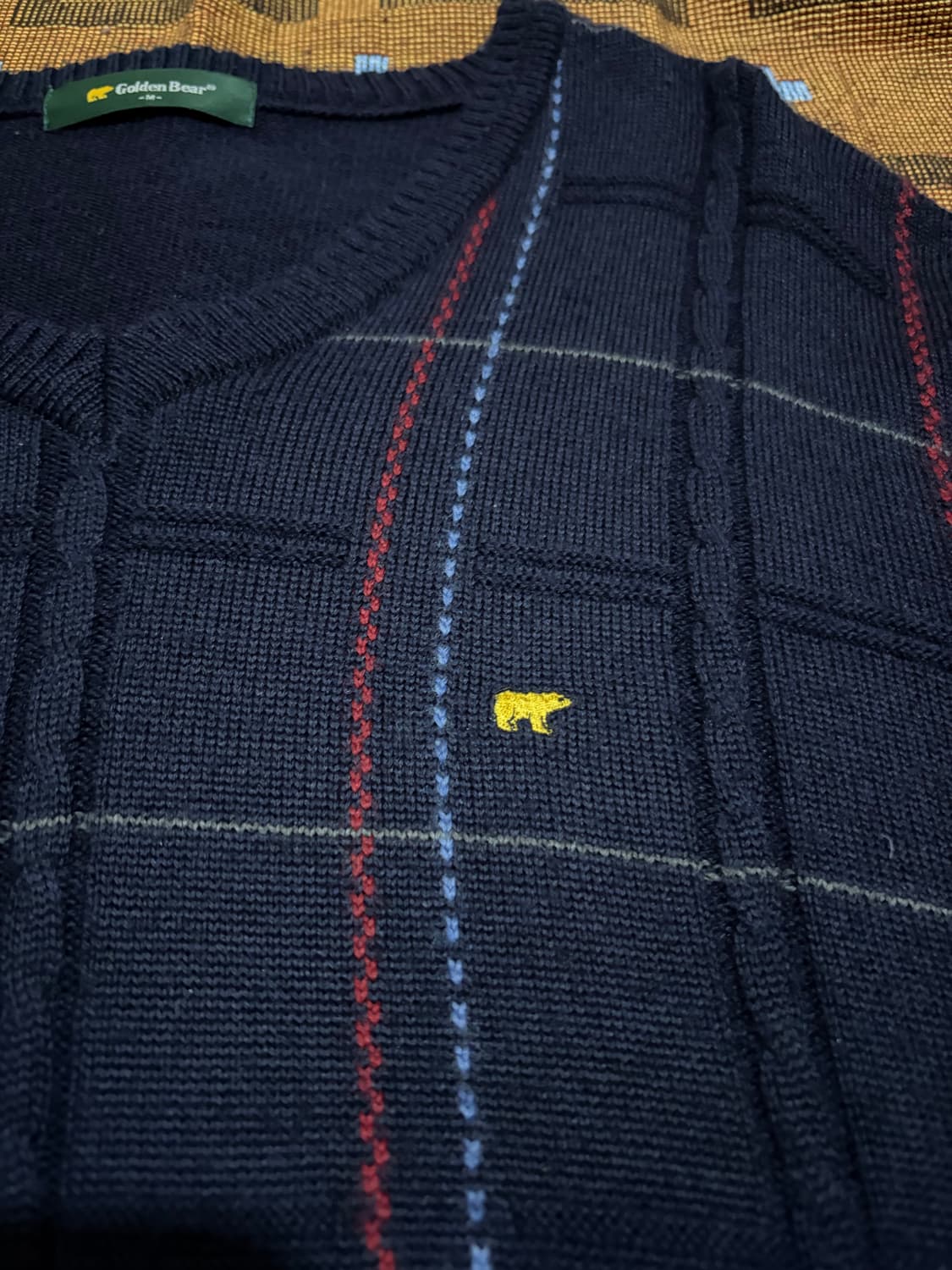 M) 골든베어 브이넥 니트 상품이미지3