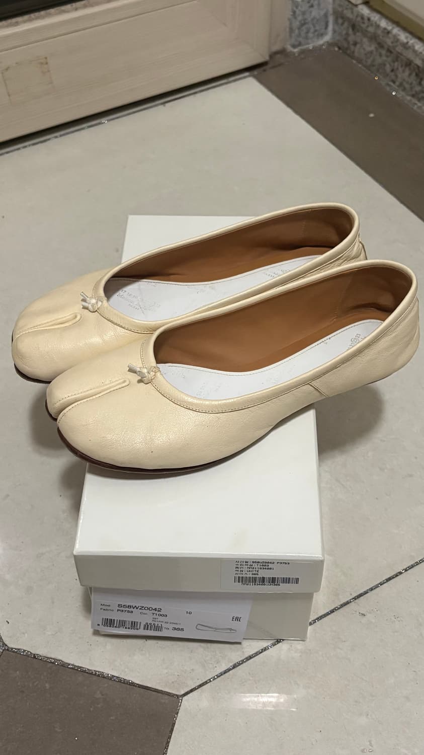 메종마르지엘라 타비 플랫 발레리나 슈즈 아이보리 상품이미지3