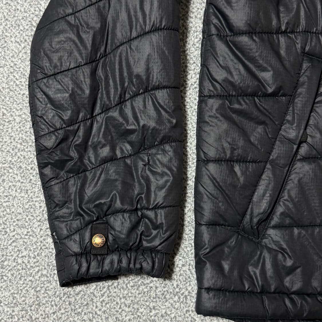 노스페이스 경량 패딩 남성용 95 상품이미지5