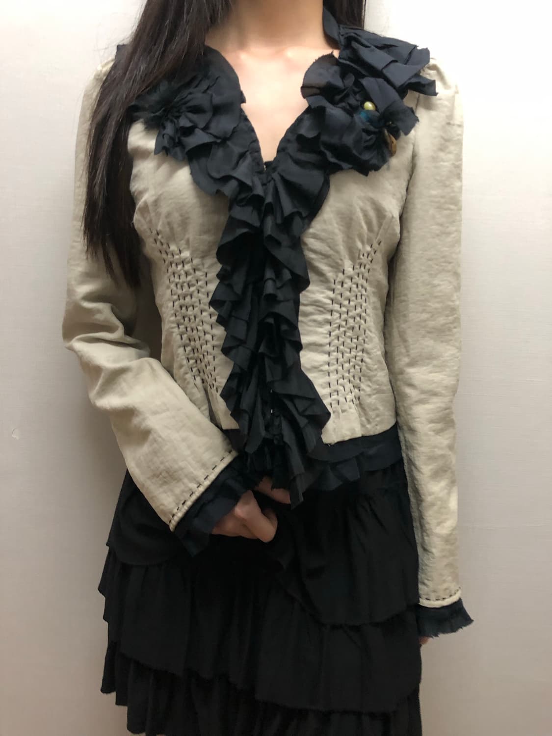 빈티지 블랙 러플 자켓 상품이미지1