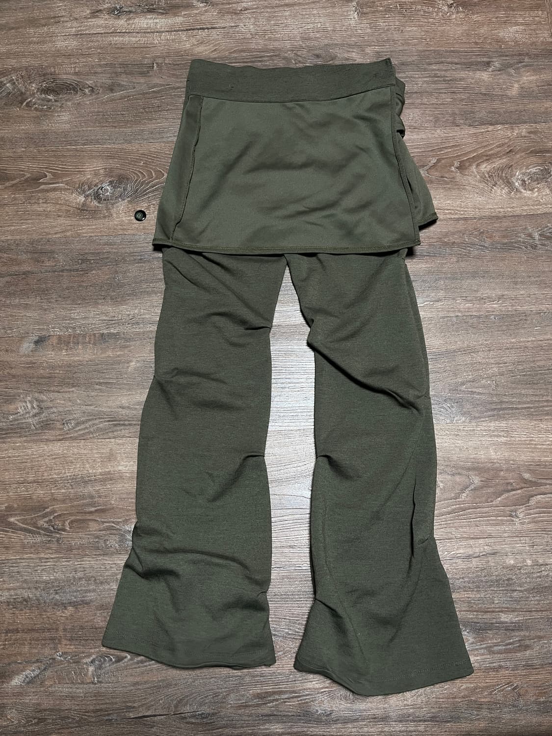 오호스 랩 오버 턱 팬츠 카키 상품이미지3