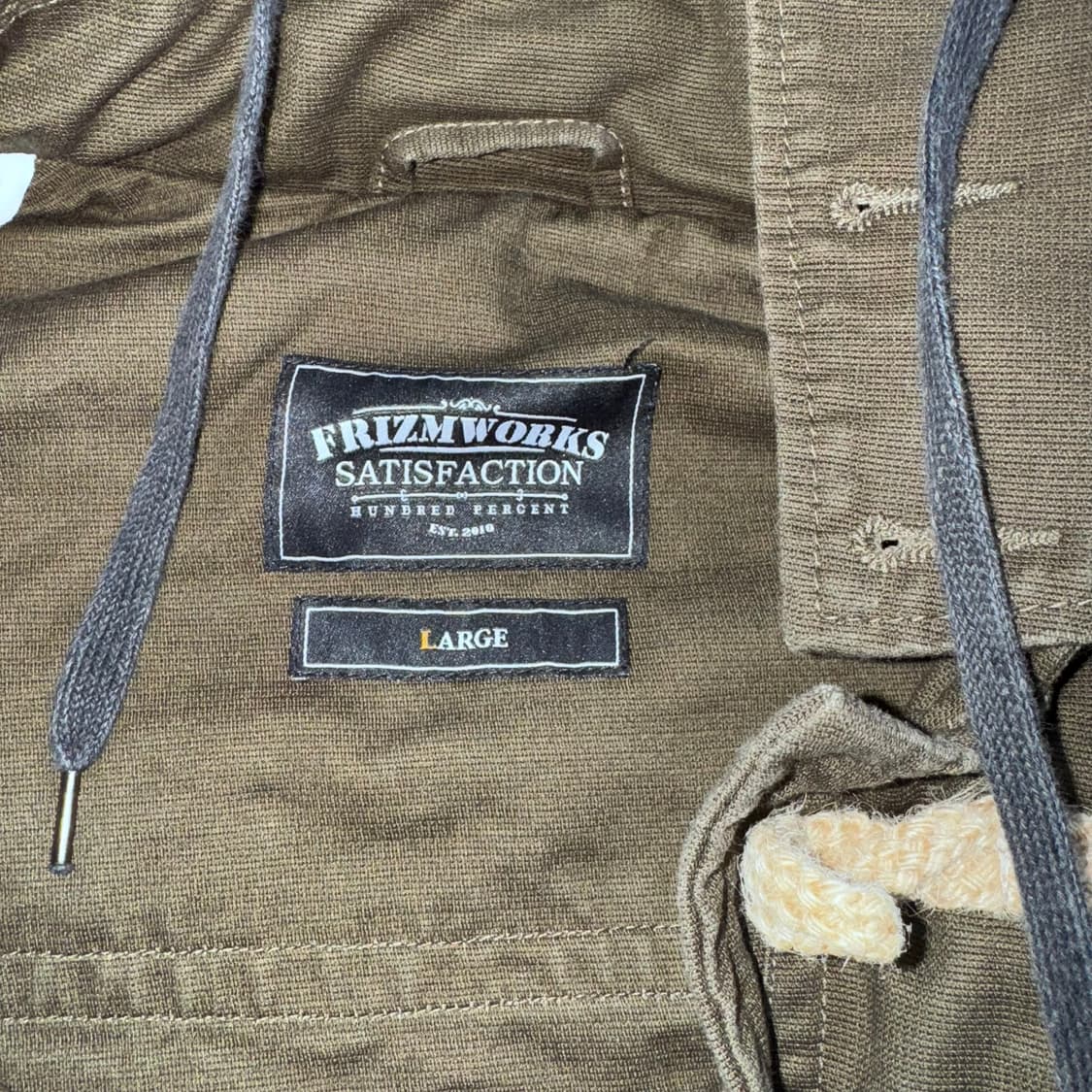 투티/ 0091 프리즘웍스 후드 더플 트랜치 코트 떡볶이 카키 상품이미지6