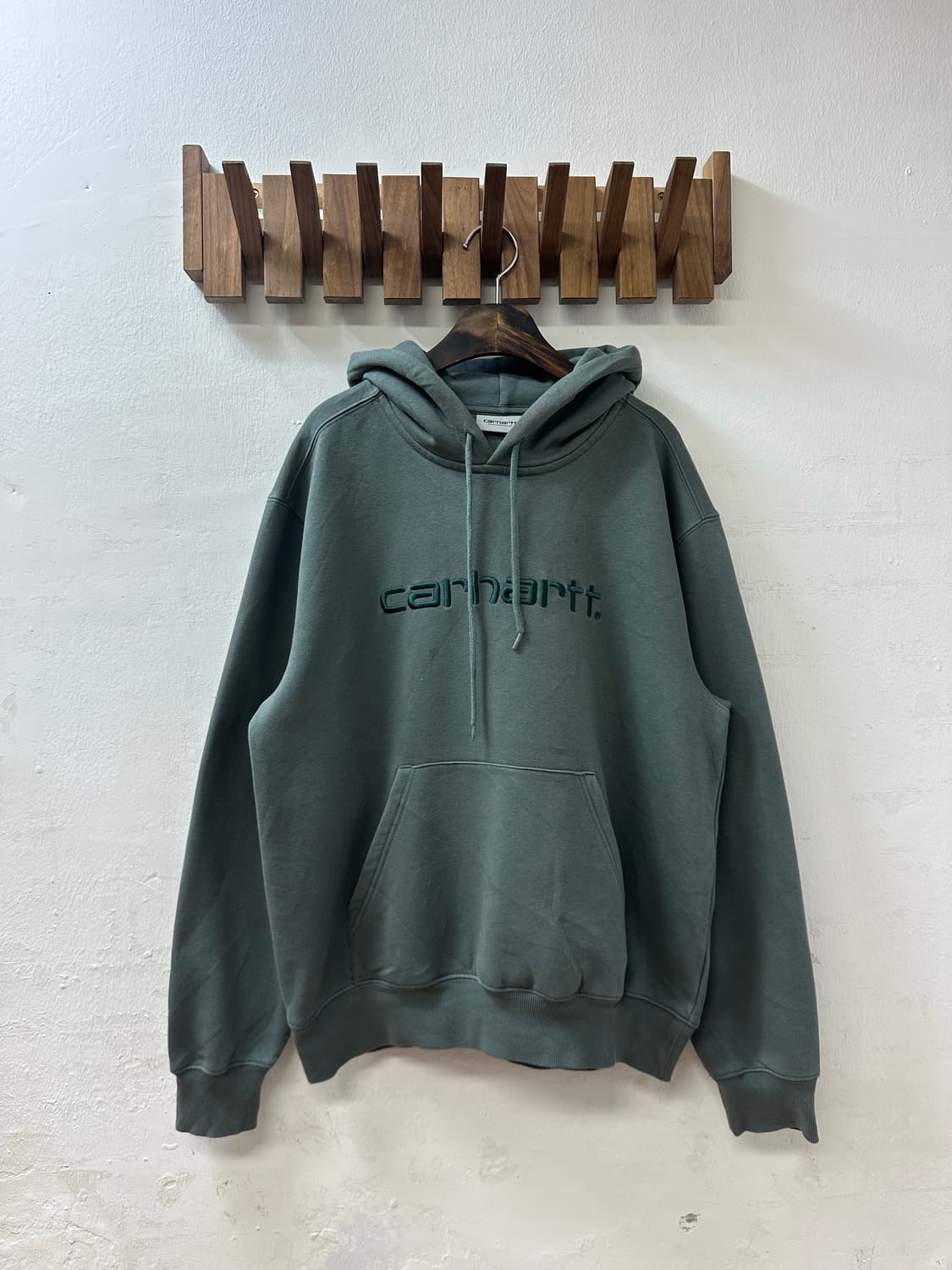 Carhartt WIP 칼하트 로고 자수 기모 후드 스웨트셔츠 다크그린 상품이미지1