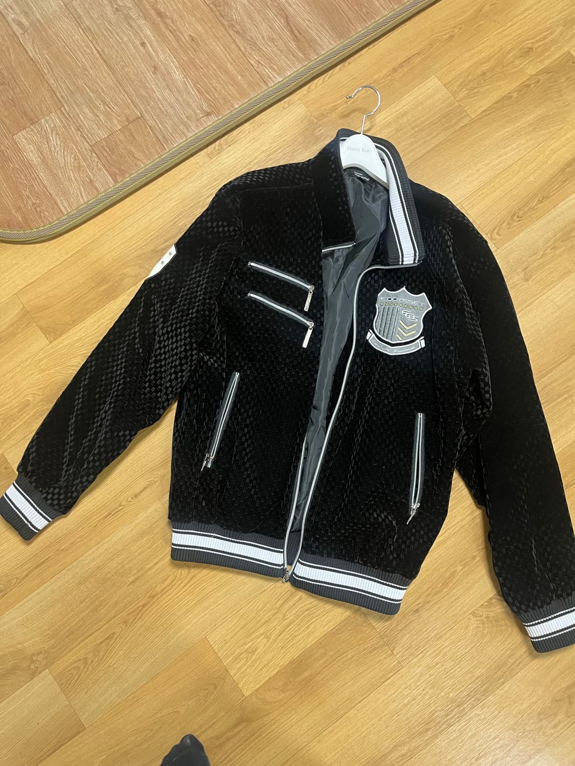 오디세이 브랜드 점퍼 상품이미지2