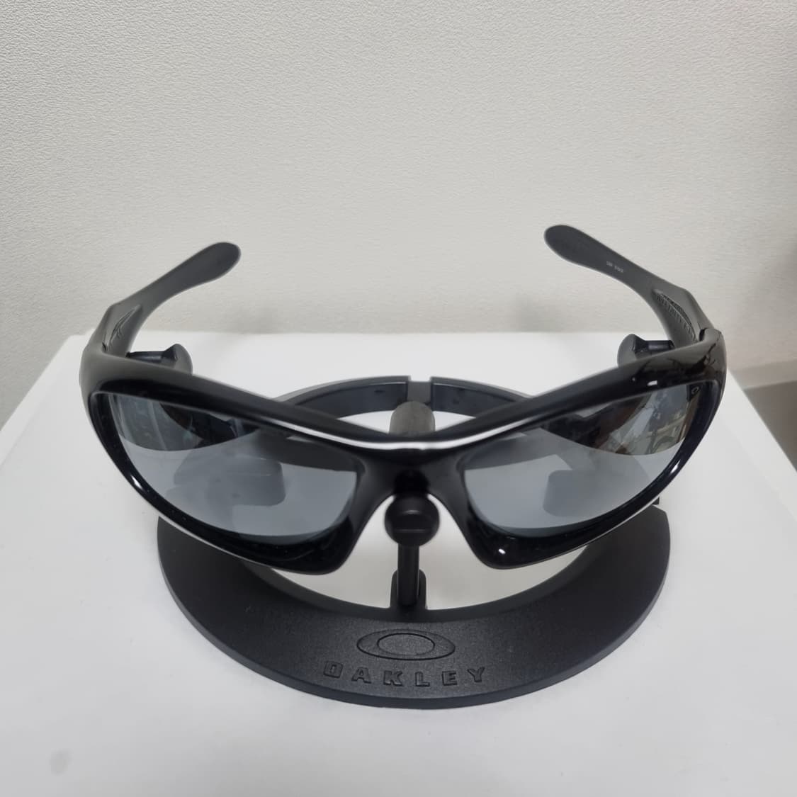 오클리 몬스터독 폴리쉬드블랙 상품이미지1