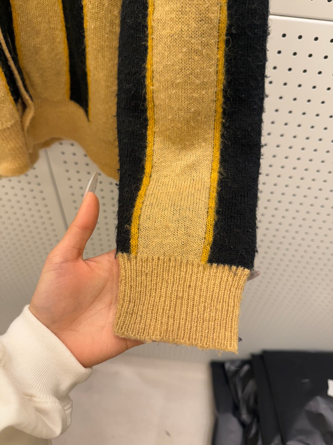 스투시 모헤어 버티컬 스트라이프 가디건 U875 상품이미지4