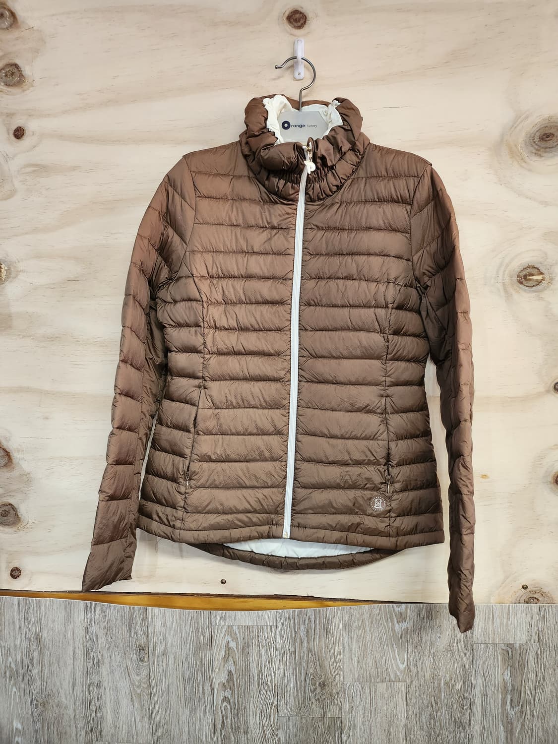 425) 사파디 덕다운 경량패딩 상품이미지1