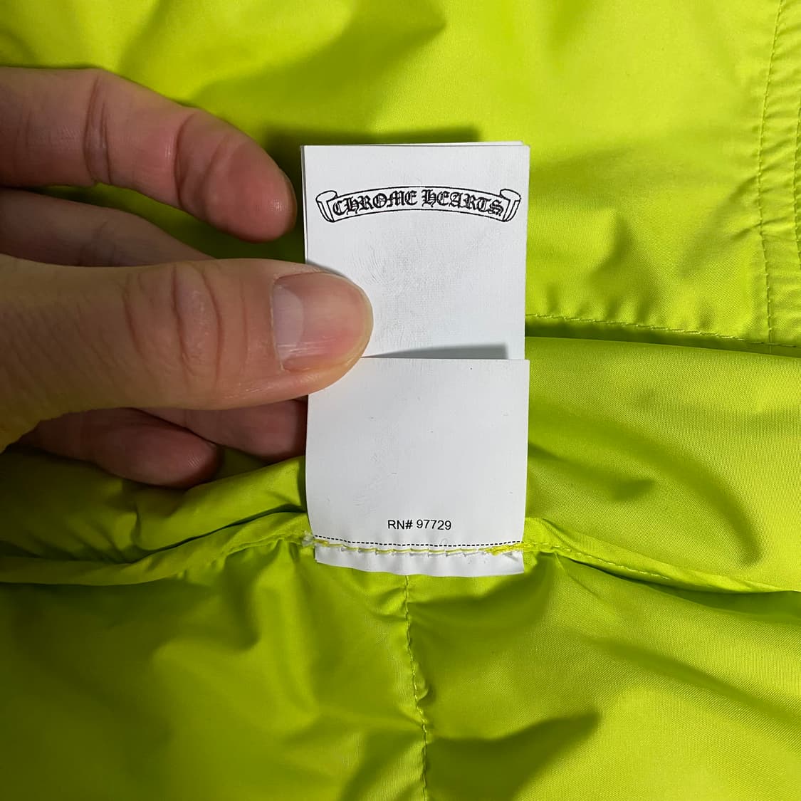 [L] 크롬하츠 스티프 STIFF V2 푸퍼 패딩 베스트 라임 상품이미지10