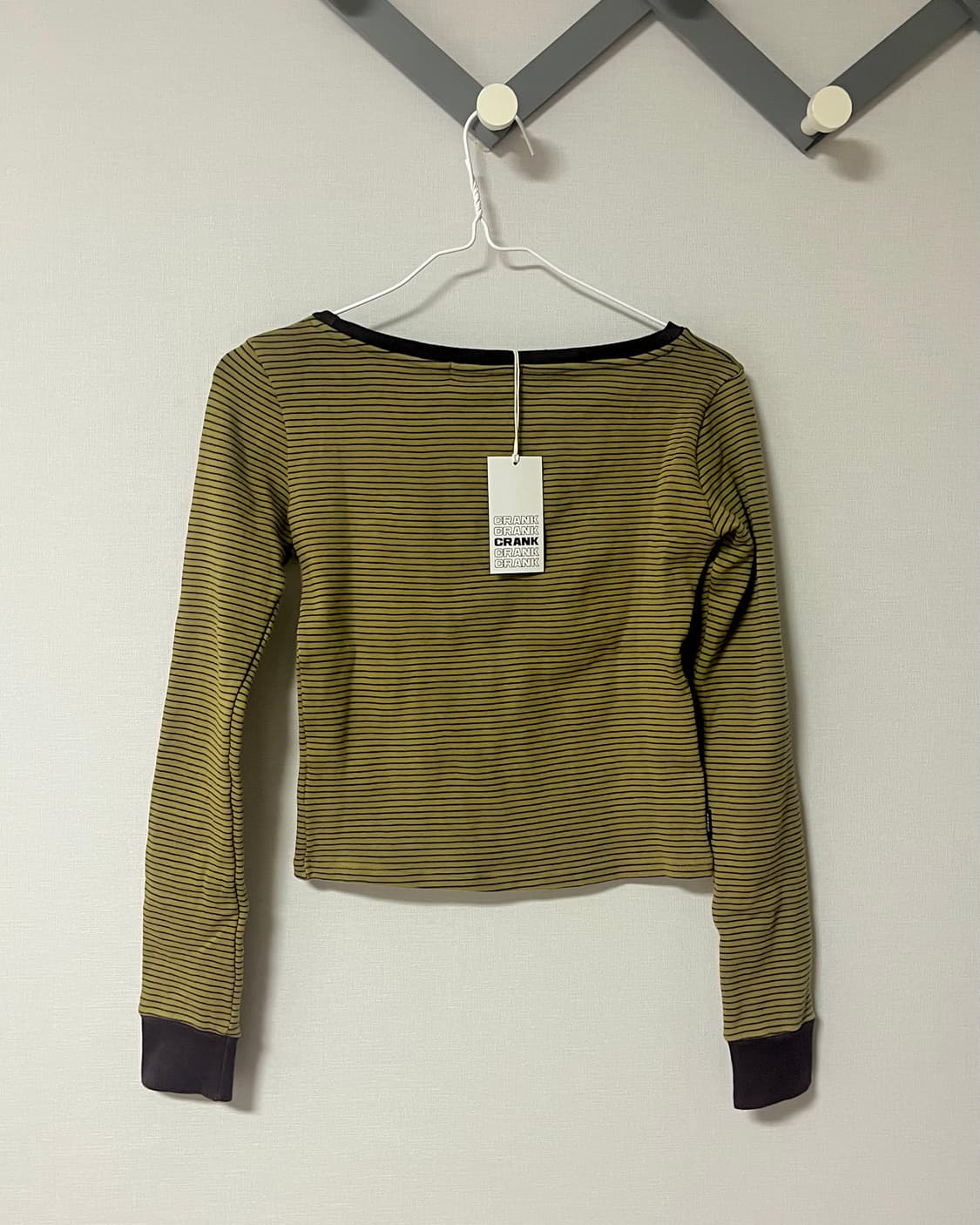 크랭크 스트라이프 보트넥 탑_카키 상품이미지6