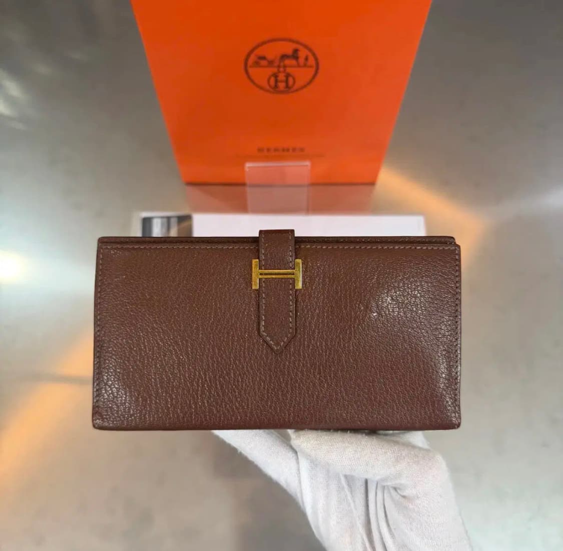 [정품] 에르메스 베안 브라운 골드 H 스위프트 고트스킨 장지갑 상품이미지2