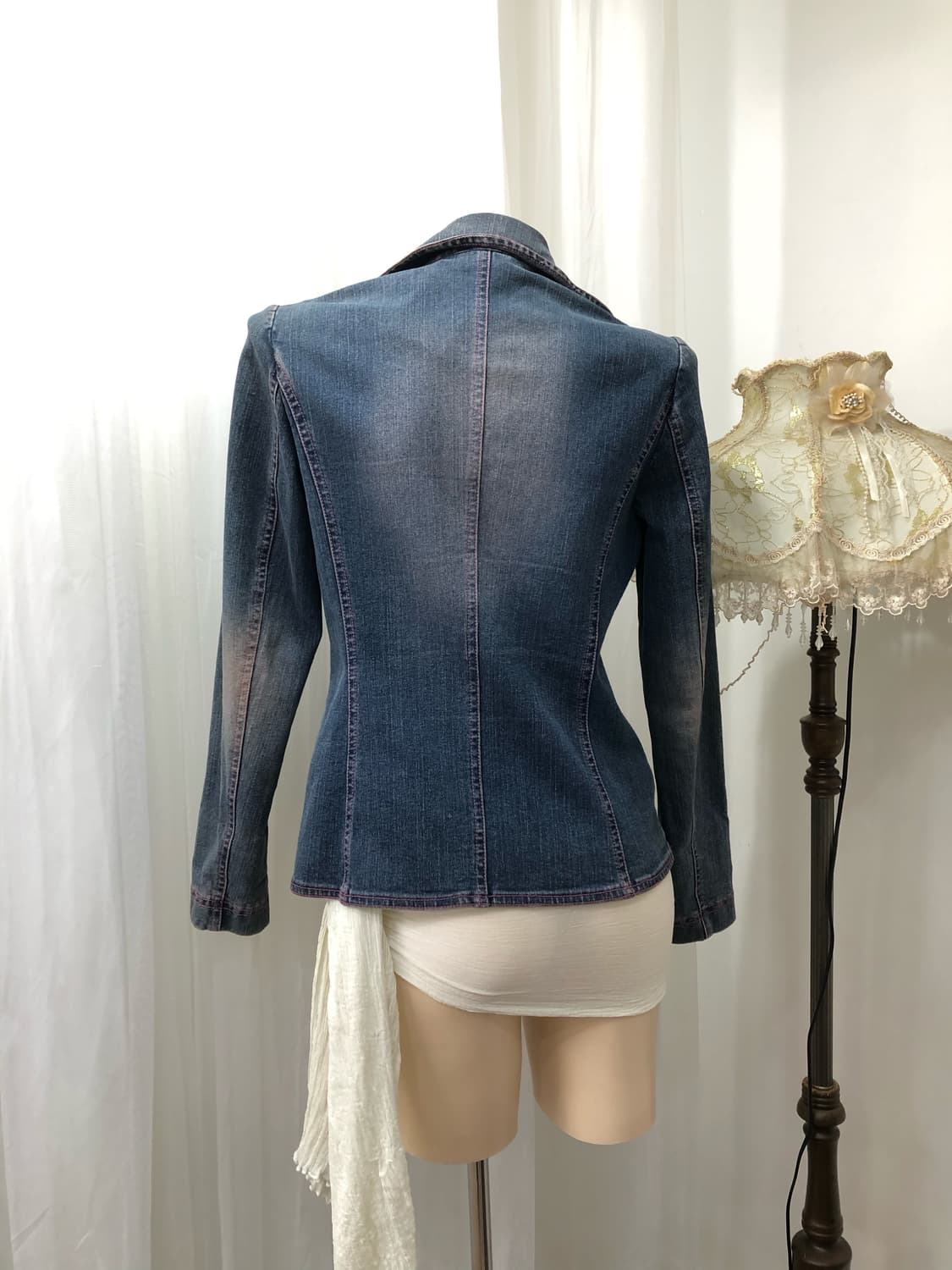 pink stitch butterfly denim jackek 상품이미지3