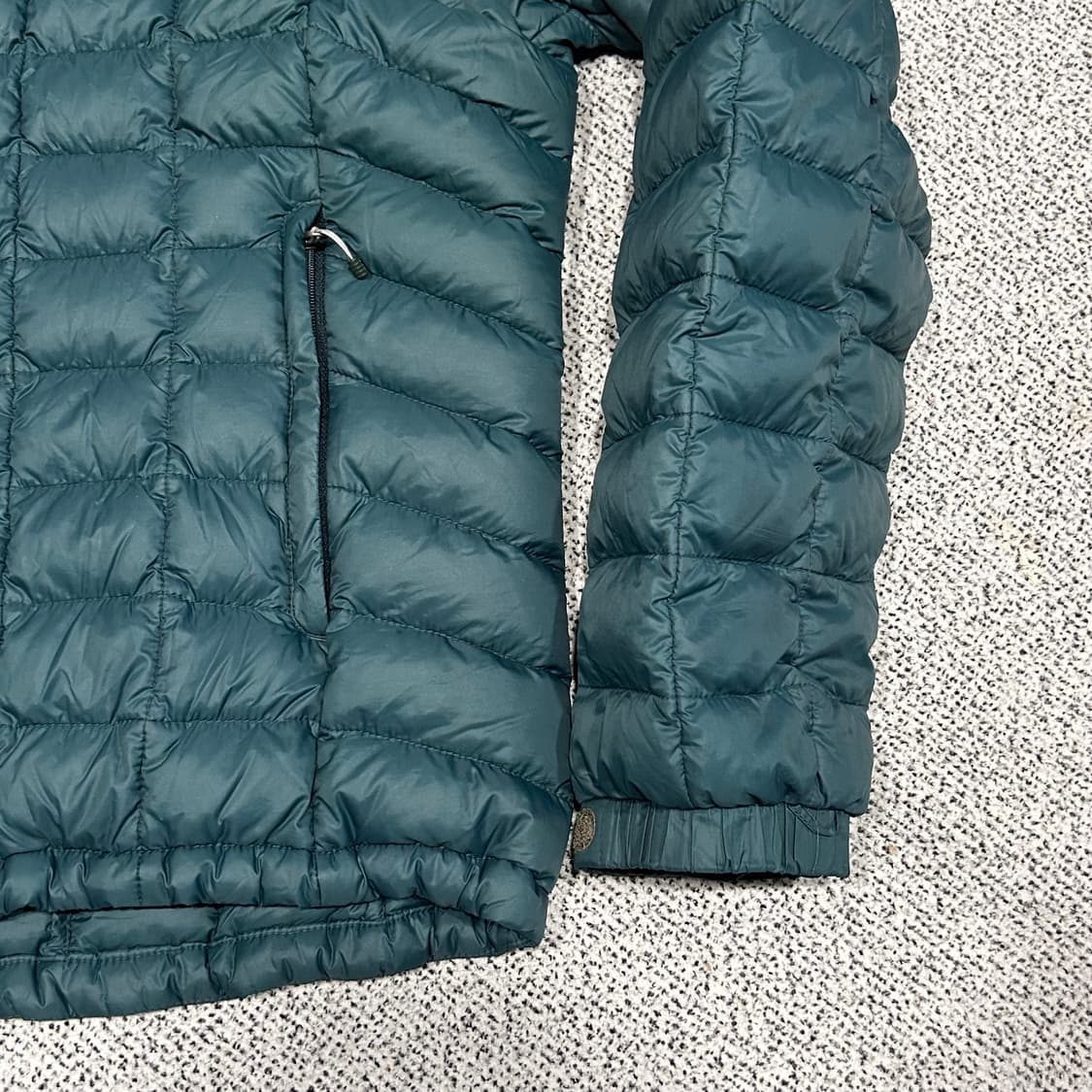 몽벨 경량패딩 상품이미지3