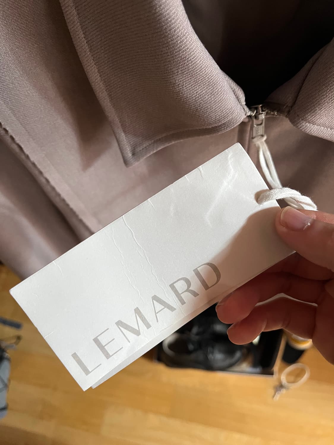 르마드 로우컷 뒷밴딩 숏 자켓 상품이미지2