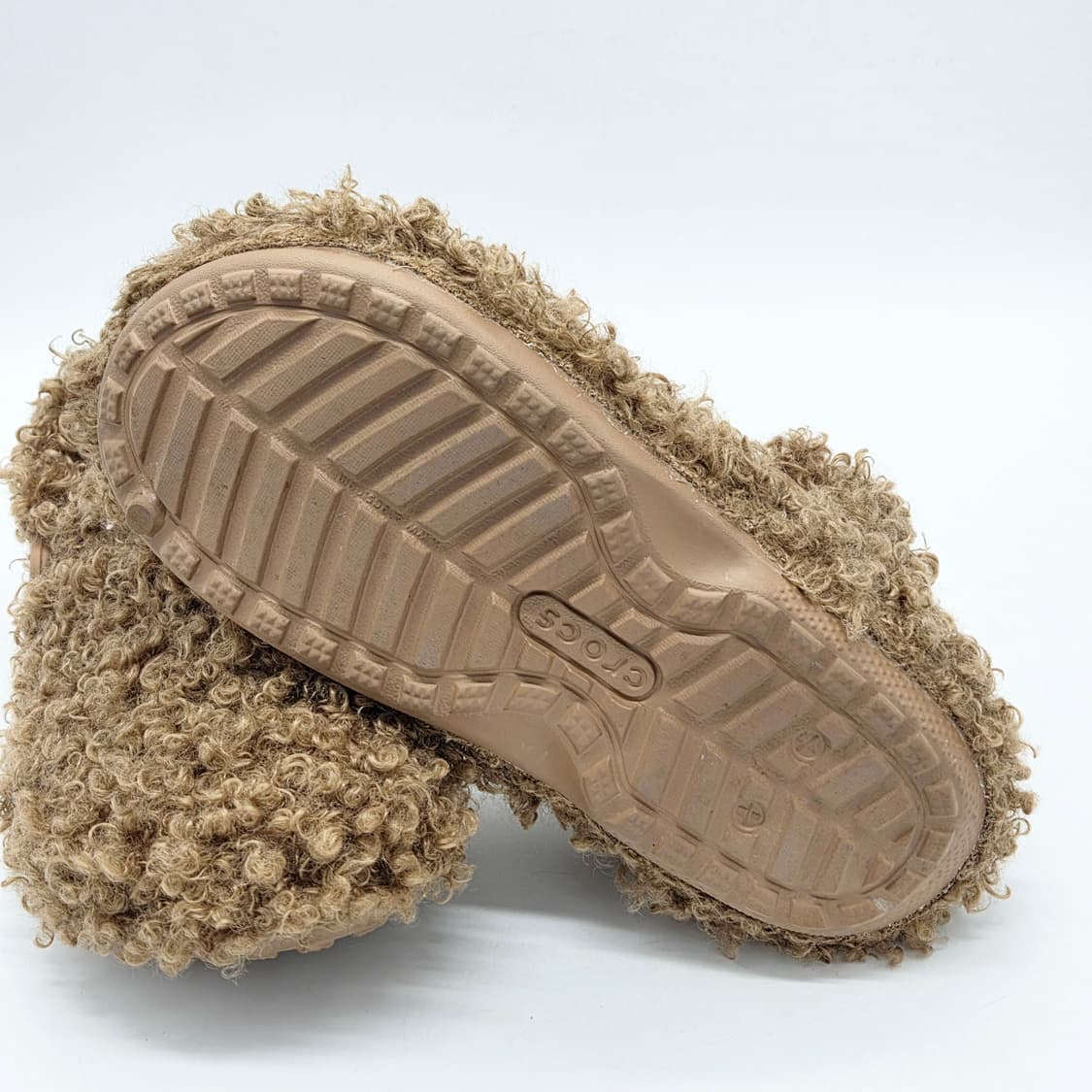 크록스 클래식 포우 두들 퍼 클로그 세피아 (M5 W7) 상품이미지3