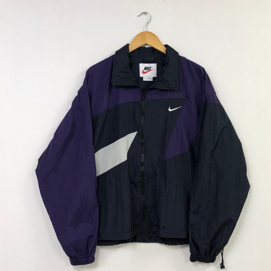XL 나이키 올드스쿨 바람막이 상품이미지2