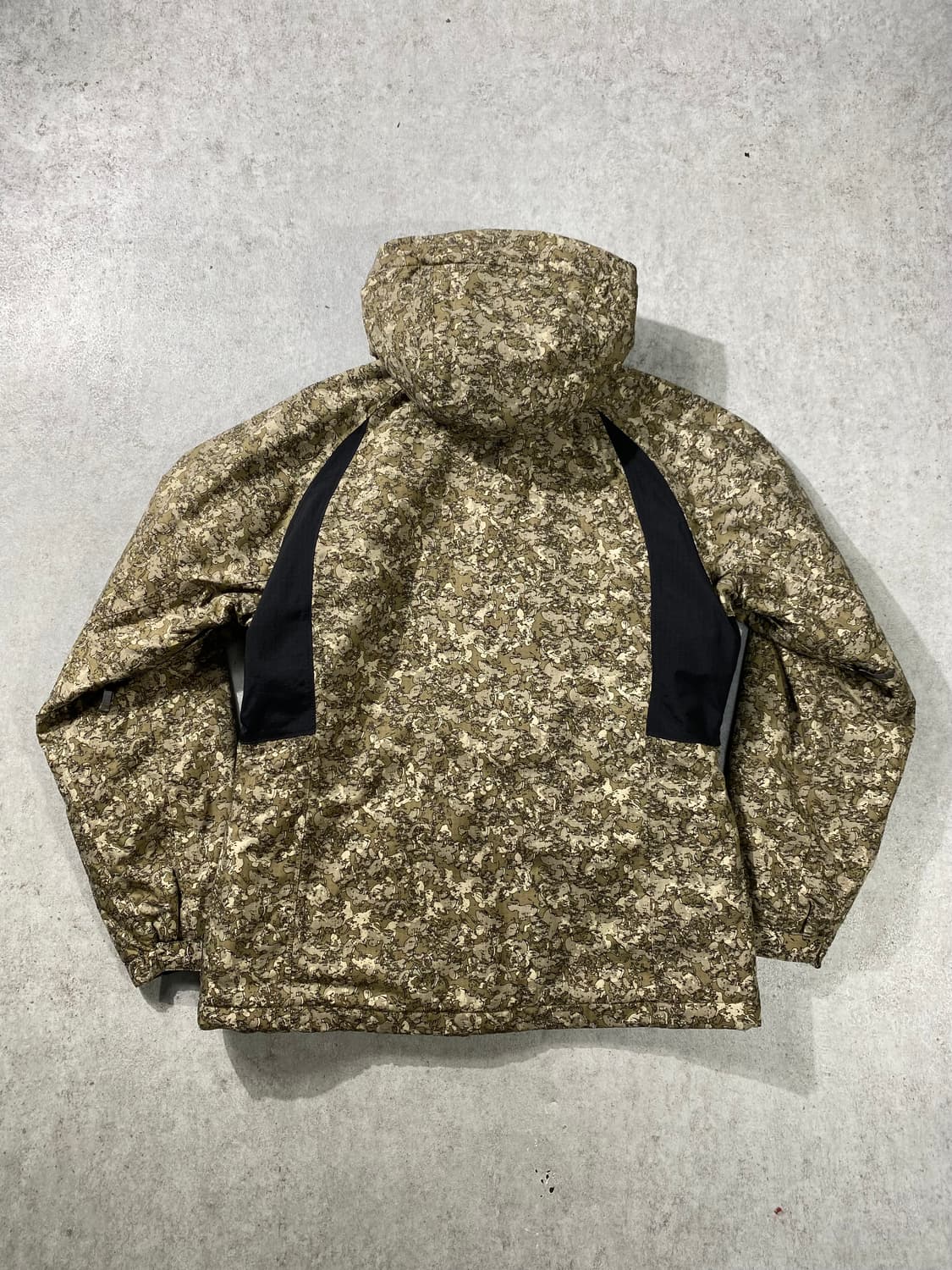 [L] Salomon 살로몬 립스탑 나일론 카모플라쥬 윈드자켓 상품이미지6