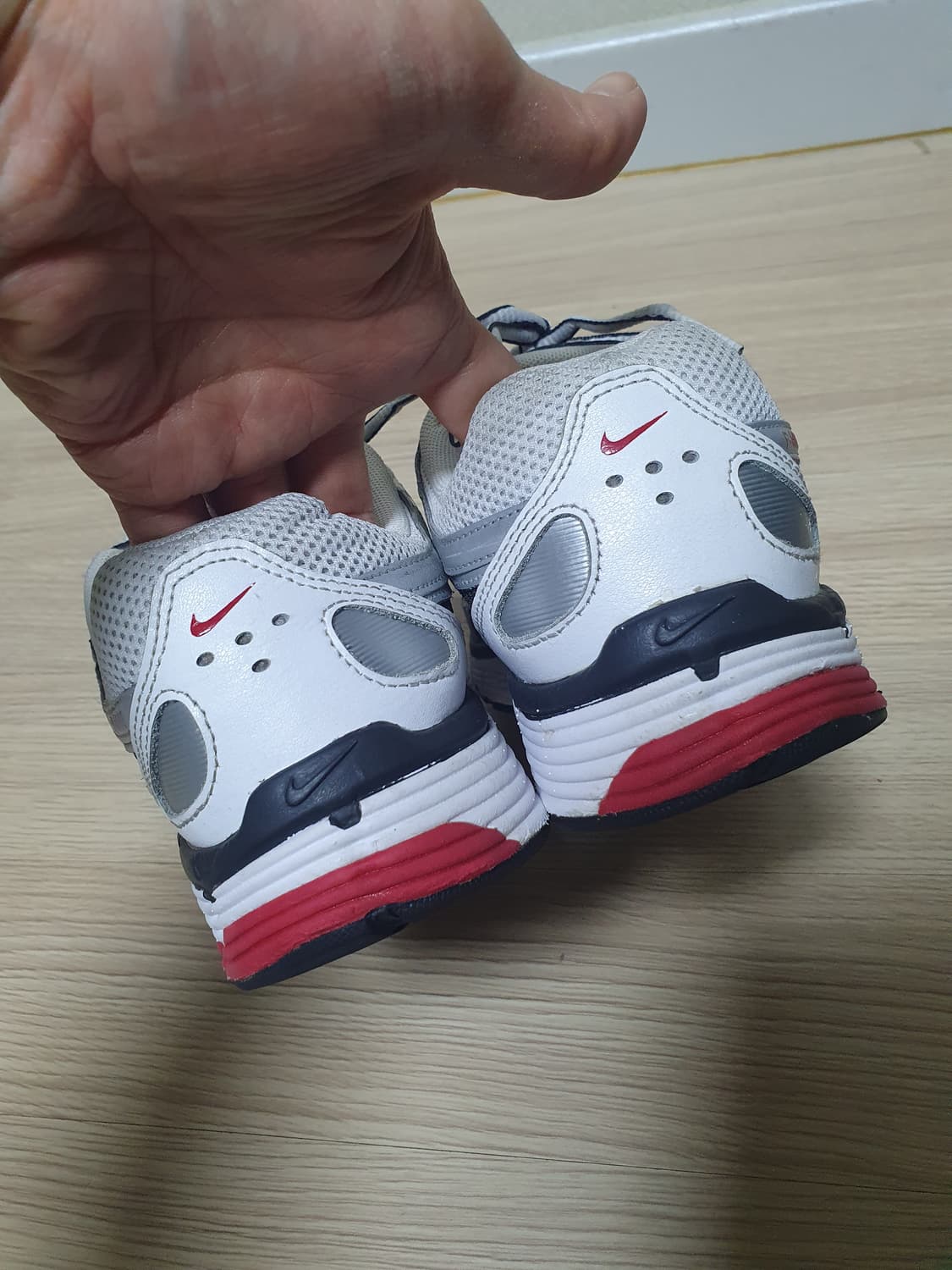 나이키 P-6000 실버 레드 운동화 245 상품이미지6