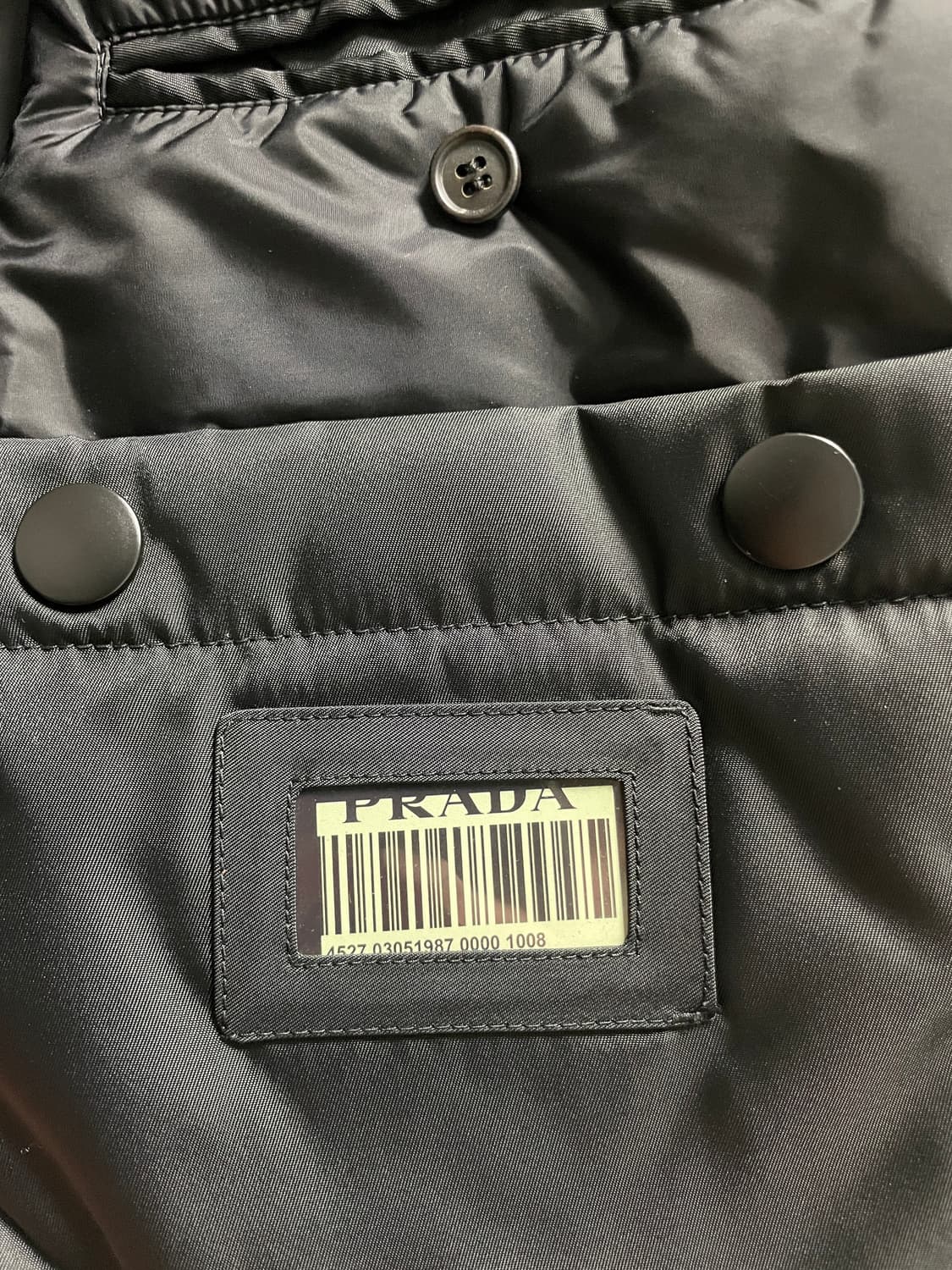 프라다 나일론 패딩 베스트 50 상품이미지4