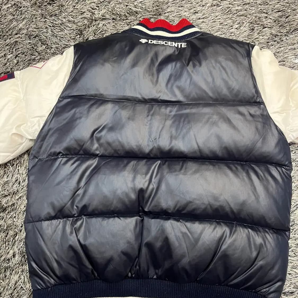 데상트 추신수 20-20클럽 기념 덕다운 패딩 (90) 상품이미지4