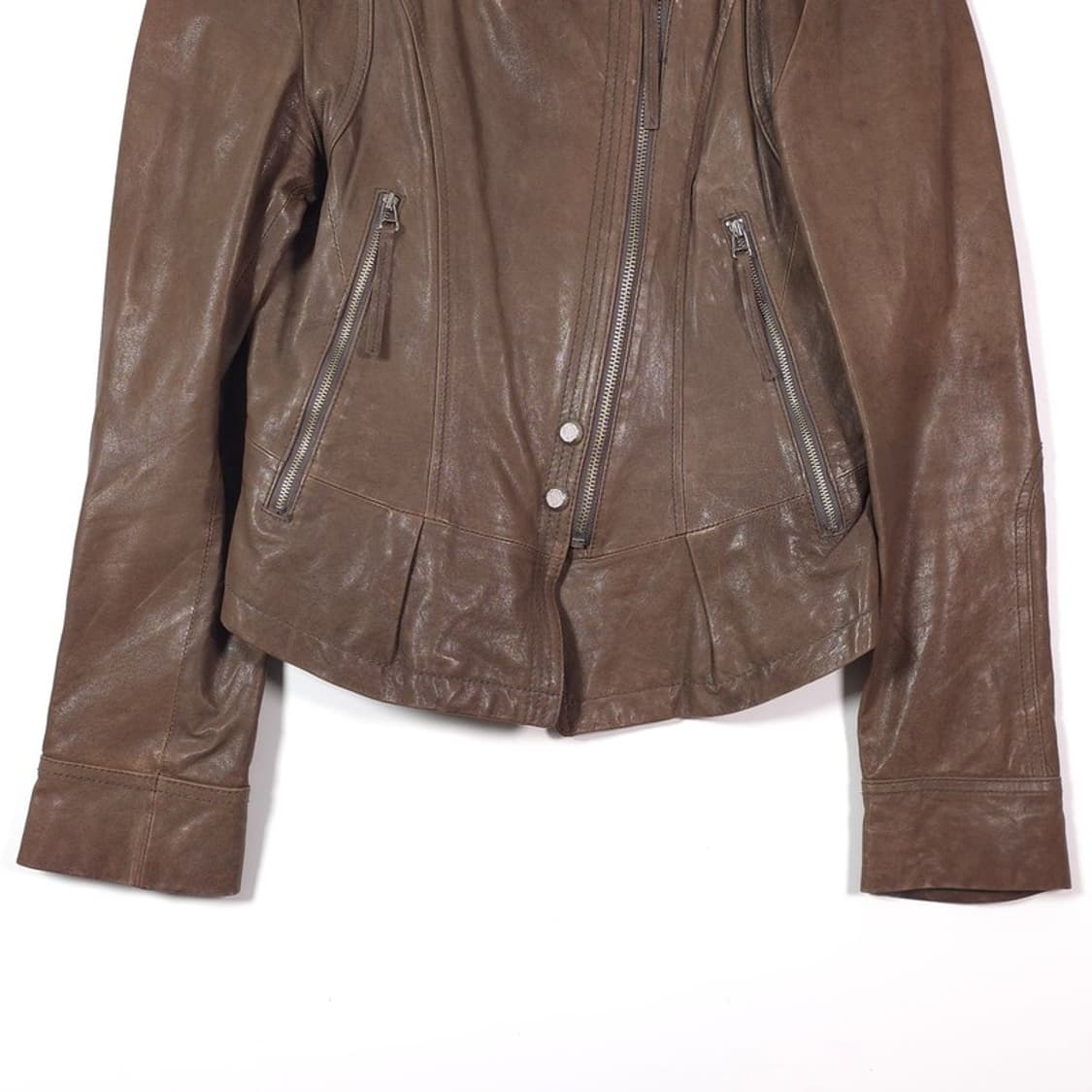 블루페페 천연 양가죽 램스킨 지퍼 디테일 자켓 상품이미지4