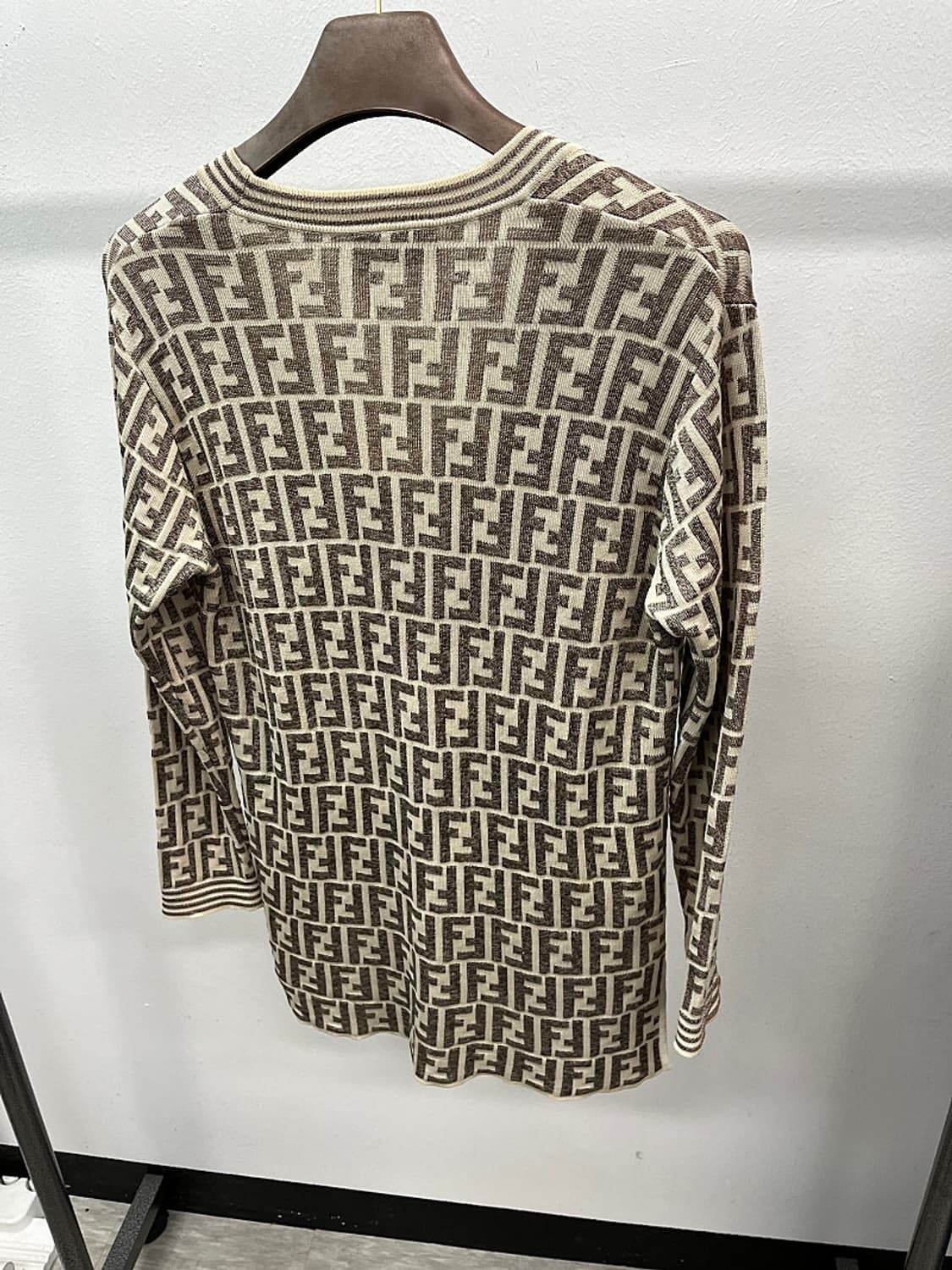 여) 펜디 90s FF로고 울 가디건  상품이미지8