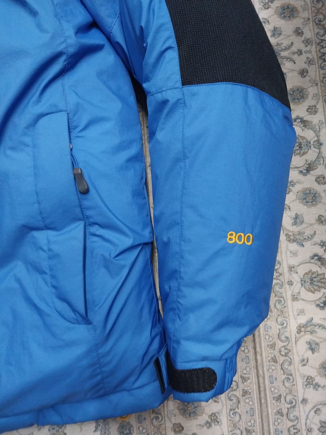 아디다스 대장급 구스패딩 800필 95 (105정도) (후드분리됨) 상품이미지3