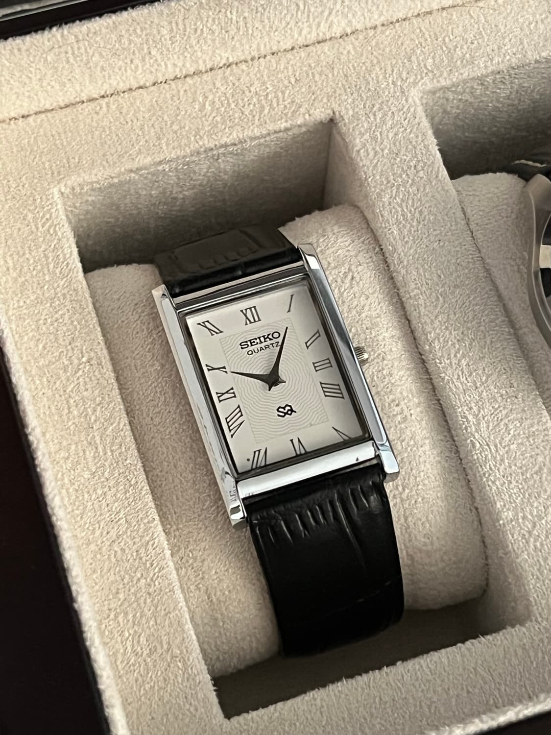 세이코 탱크 쿼츠 모델 상품이미지1