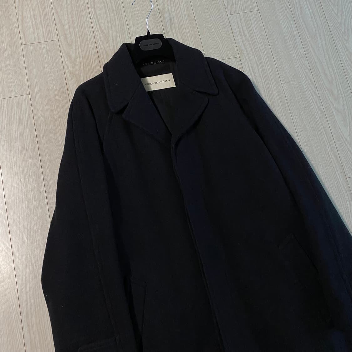 [M] 드리스 반 노튼 23FW 울 맥시 코트 상품이미지2