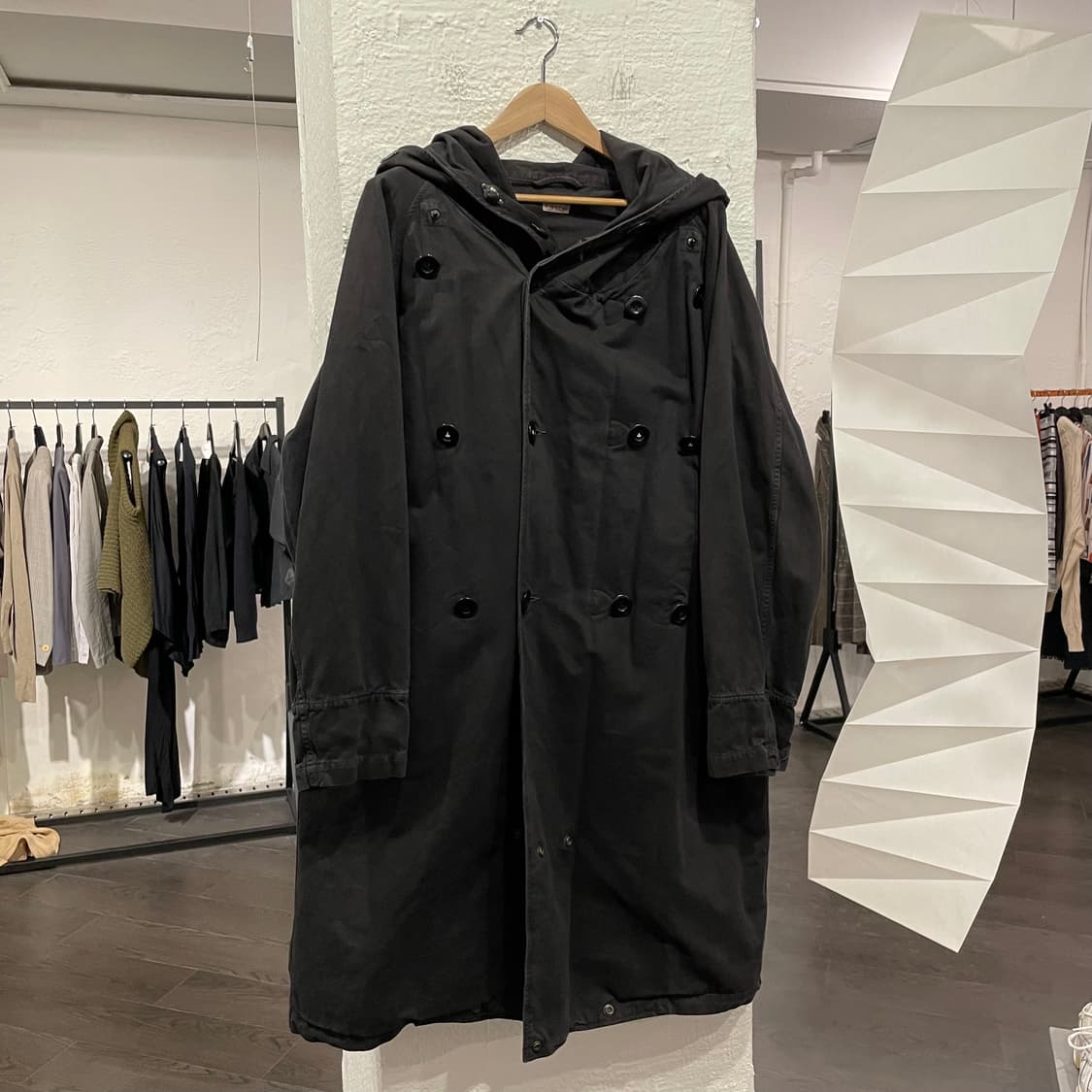 캐피탈 Tri-P 파카 블랙 상품이미지1